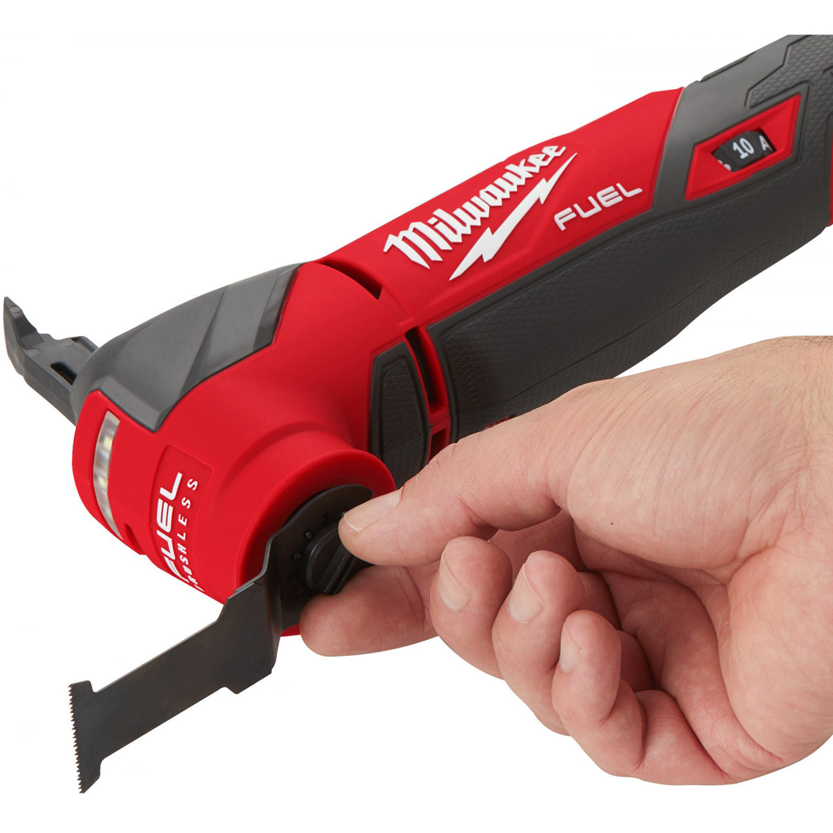 Milwaukee M18FMT-0 18V Oscillating Multi-Tool 1 x 5.0Ah Battery Charger & 39 Piece Accessories Set
