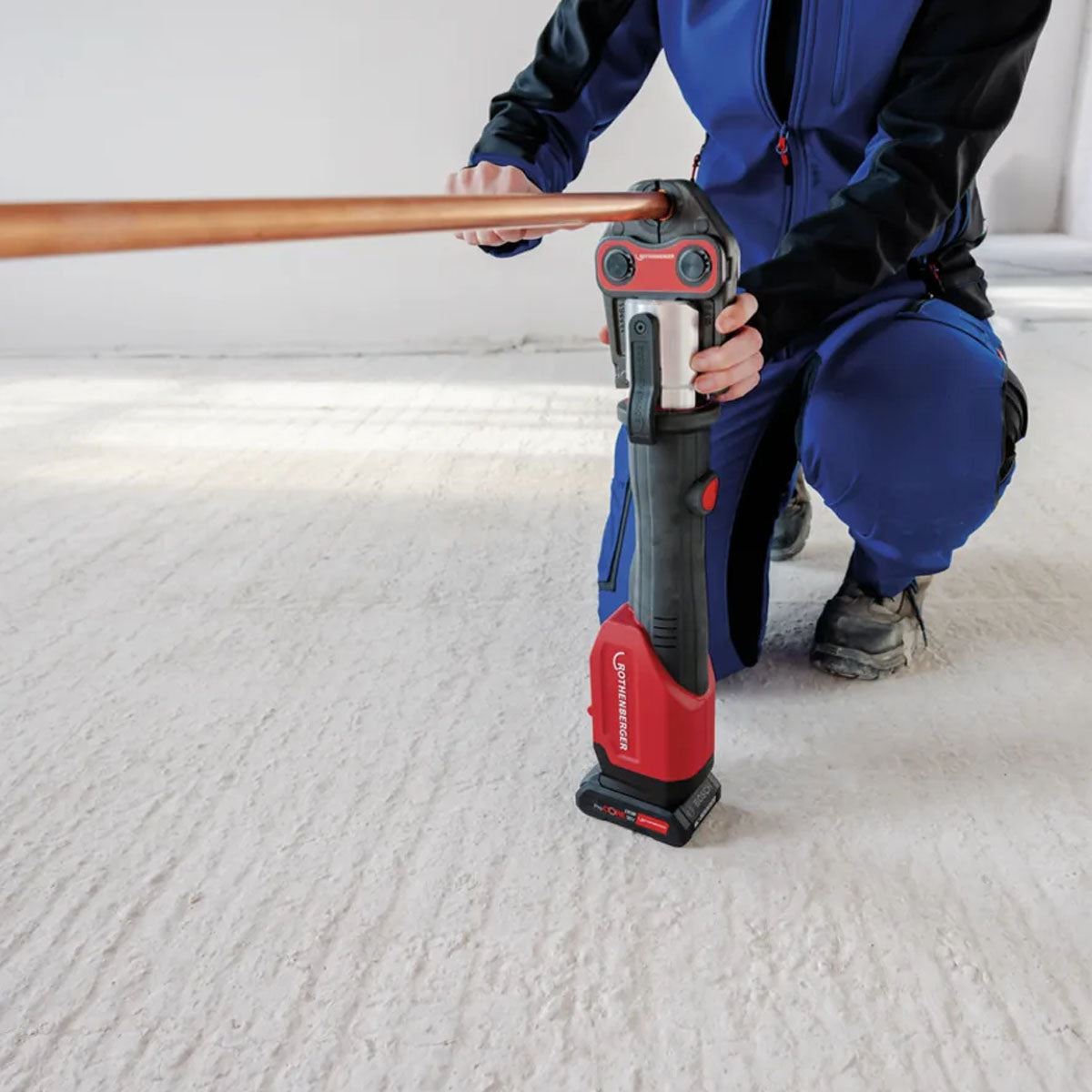 Rothenberger Romax 4000 Set M15-22-28mm 4Ah electro-hydraulic battery-powered press machine 1000004721