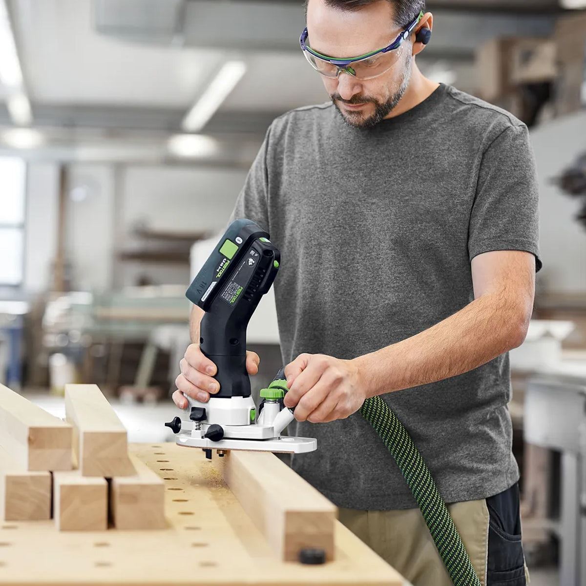 Festool MFKC 700 EB-Basic 18V Brushless Module Edge Router with 1 x 5.0Ah Battery Charger & Case