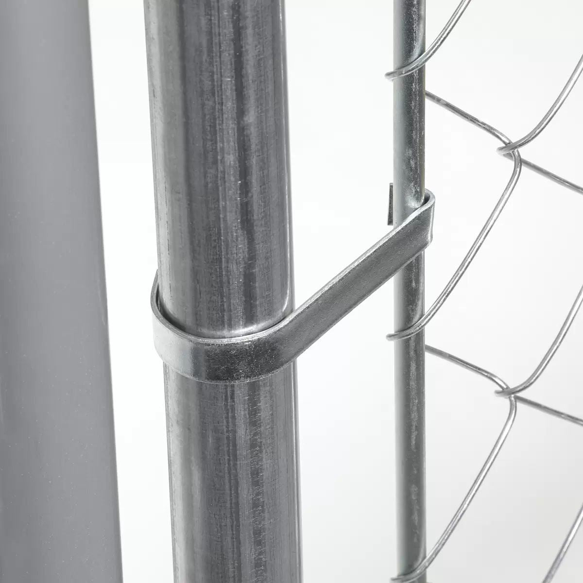 Sealey DG281 Dellonda 2 x 2 x 1.5m Dog Kennel, Galvanized Steel, Roof Cover & Chain Link Fencing