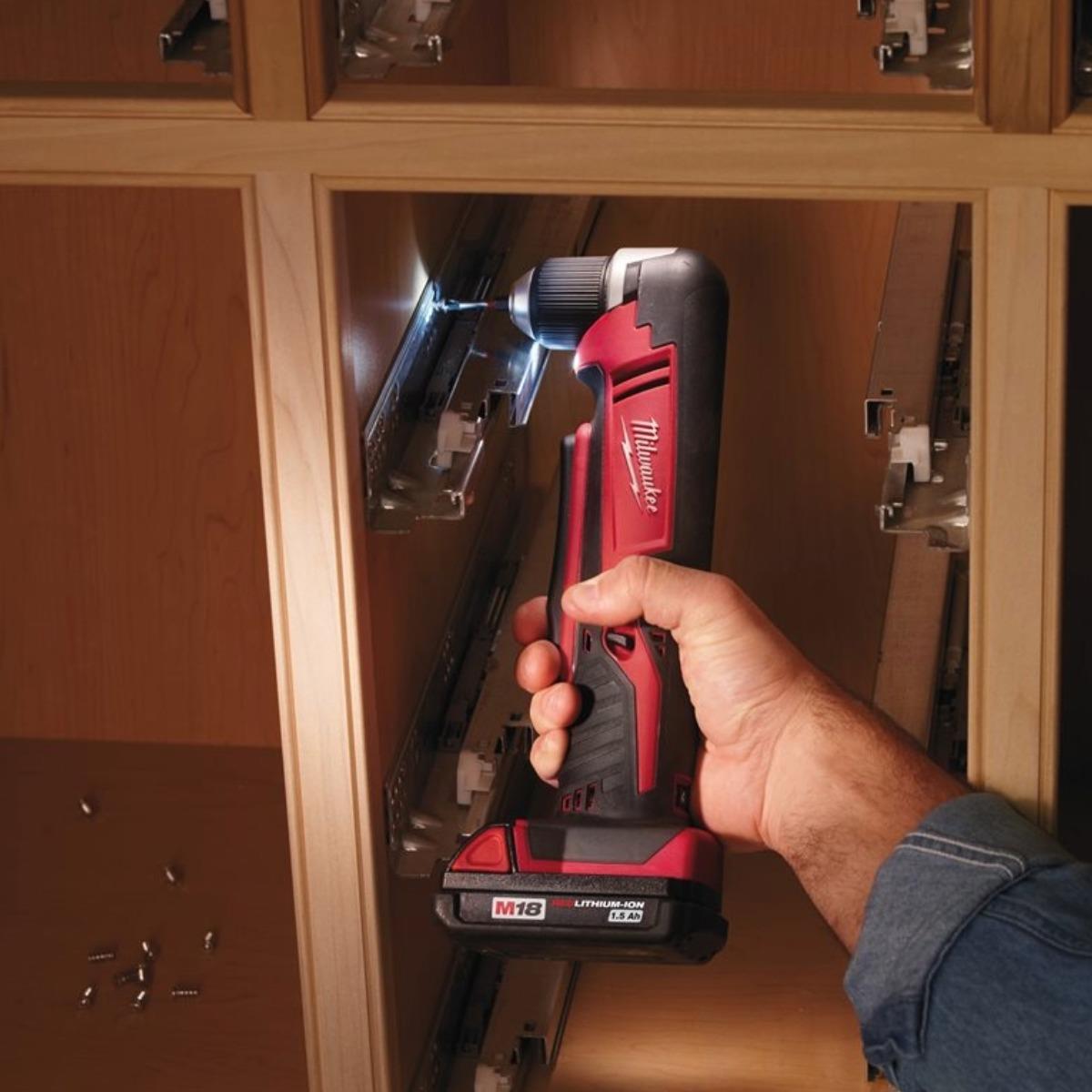 Milwaukee M18C18RAD-0 18V Compact Right Angle Drill with 1 x 3.0Ah Battery, Charger & Bag