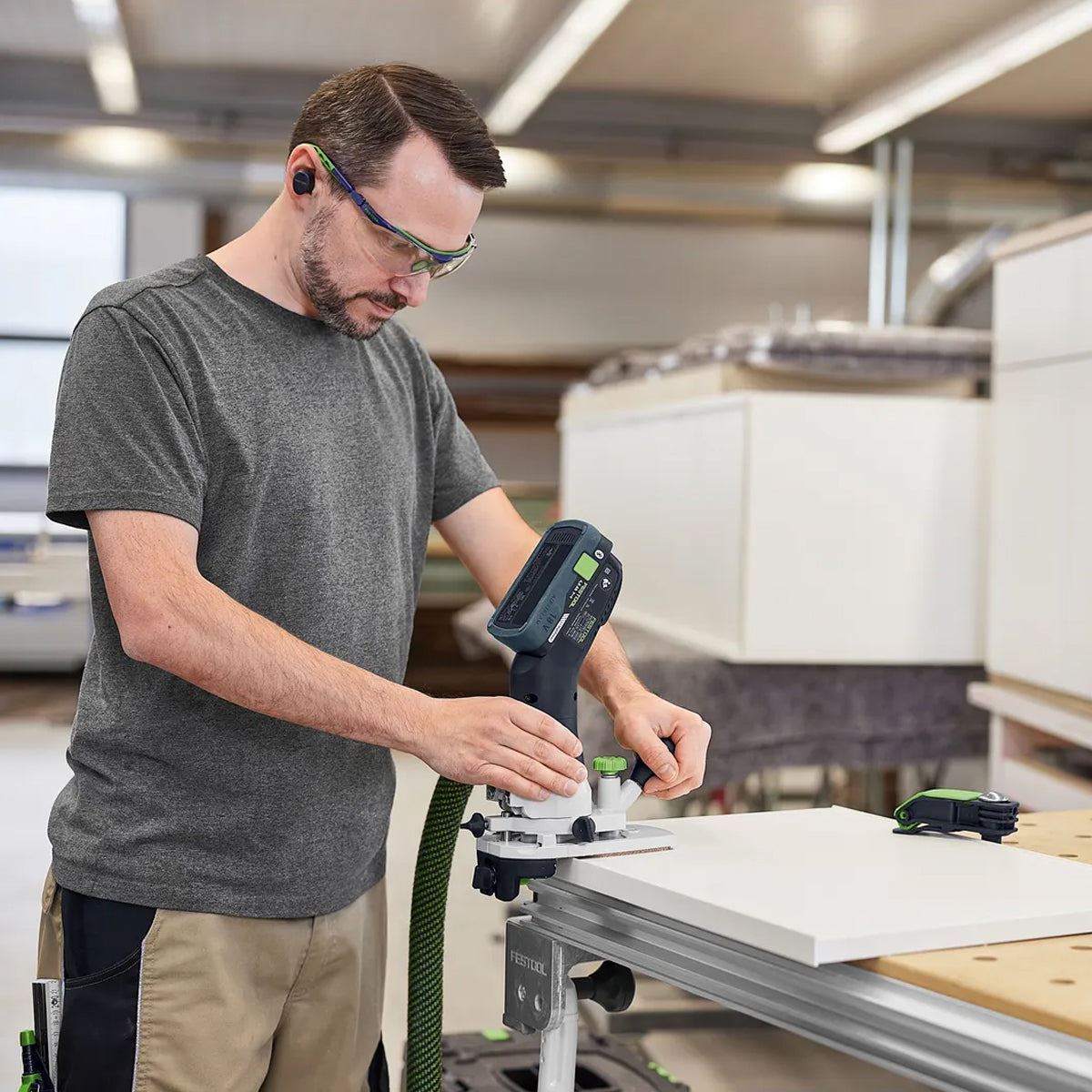 Festool MFKC 700 KA EB-Basic 18V Brushless Module Edge Router with 1 x 5.0Ah Battery Charger & Case