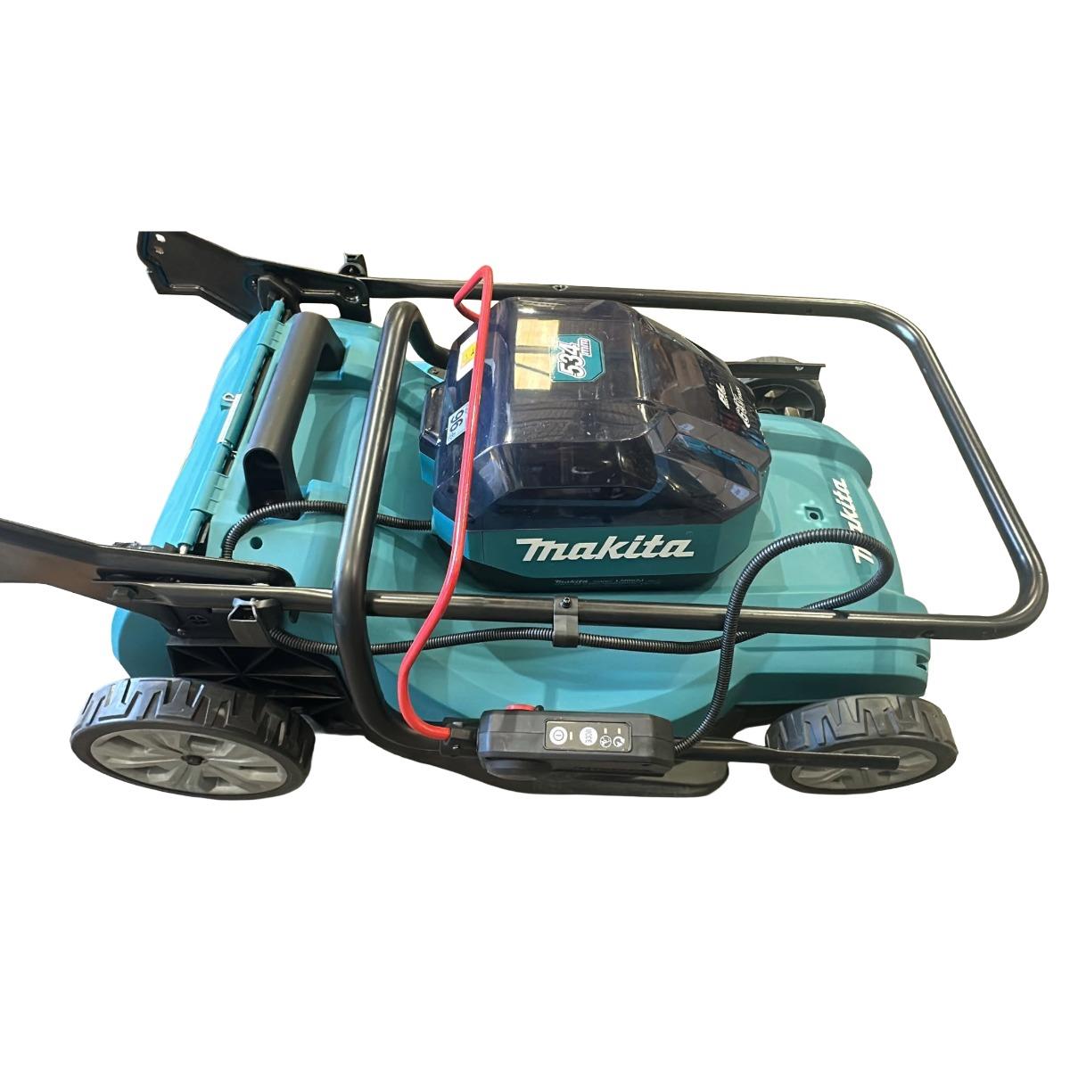 Makita LM002JM101 64V max 53cm Brushless Lawn Mower With 1 x 4.0Ah Battery & Charger Item Condition Damaged Box