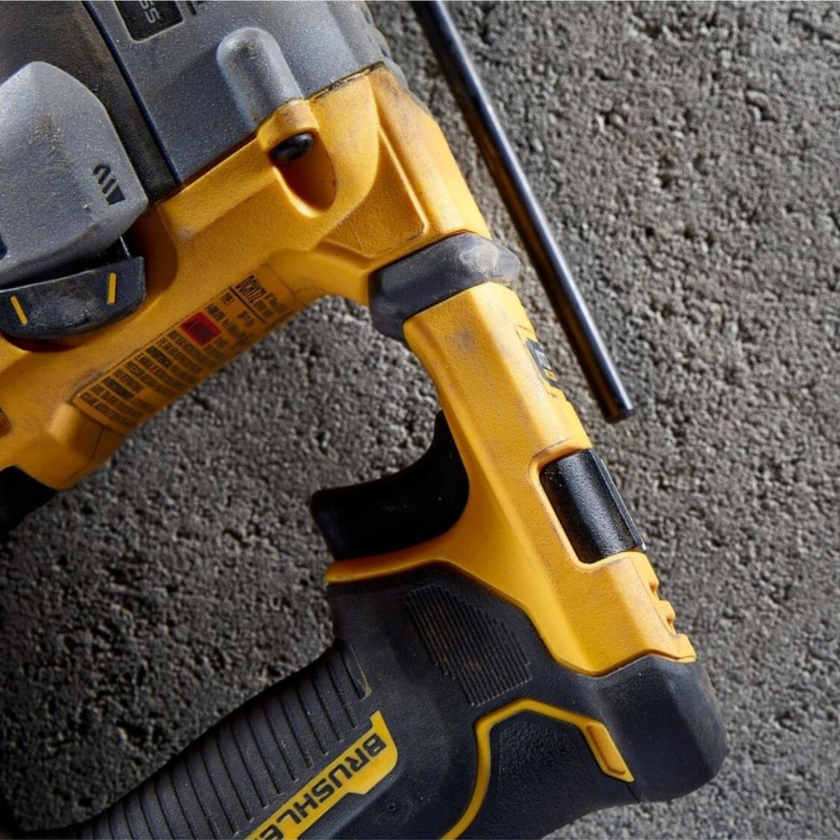 Dewalt DCH172D2-GB 18V XR Brushless SDS Plus Rotary Hammer Drill with 2 x 2.0Ah Battery, Charger & Carry Case