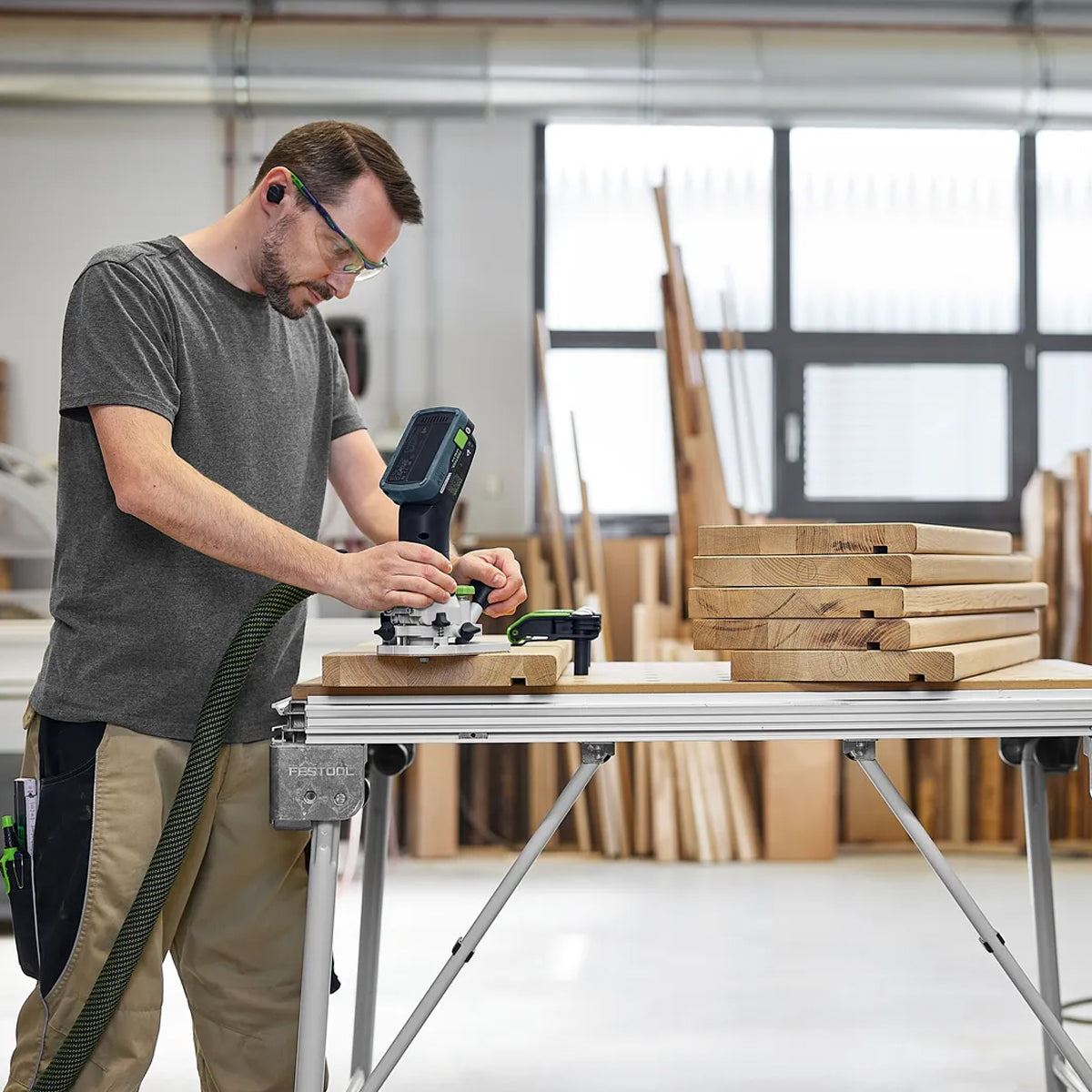 Festool MFKC 700 EB-Basic 18V Brushless Module Edge Router with 1 x 5.0Ah Battery Charger & Case