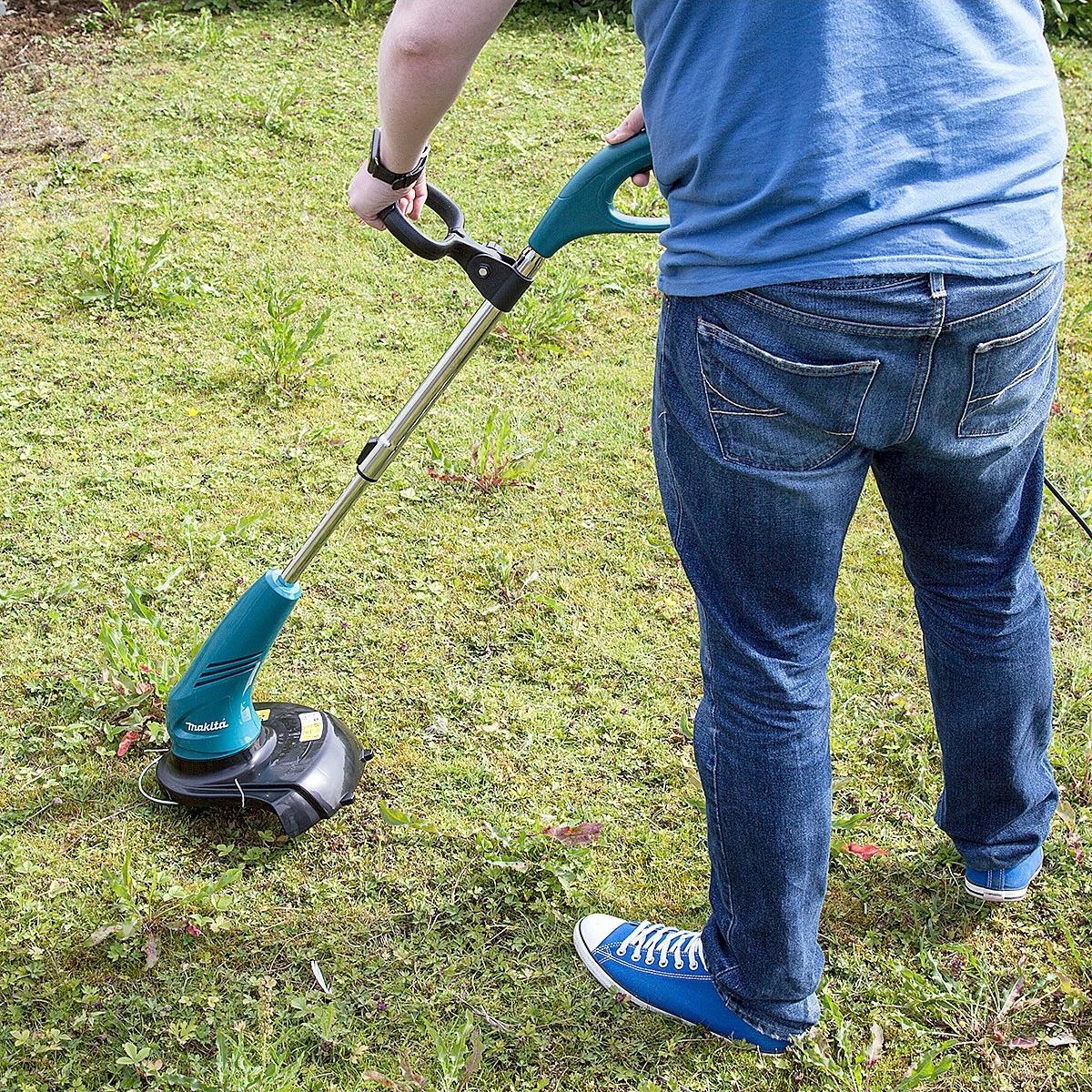 Makita UR3000/2 300mm Electric Line Trimmer 240V/450W