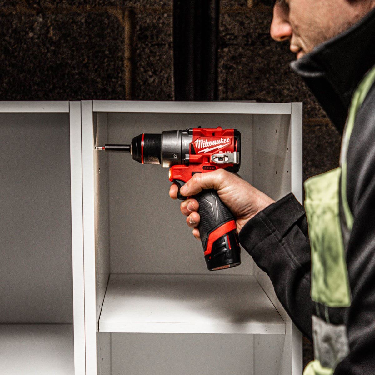 Milwaukee M12FPD2-0 12V Brushless Combi Drill with 1 x 2.5Ah Battery & Charger
