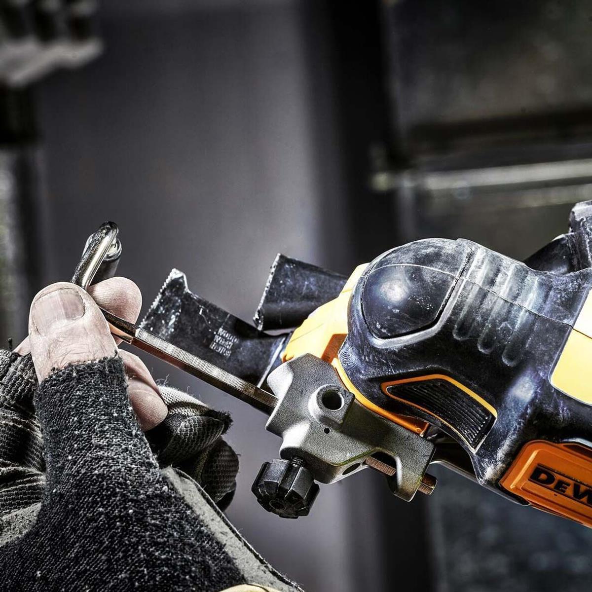 Dewalt DCS355M2-GB 18V XR Brushless Oscillating Multi-Tool with 2 x 4.0Ah Battery, Charger, Accessories Set & Case