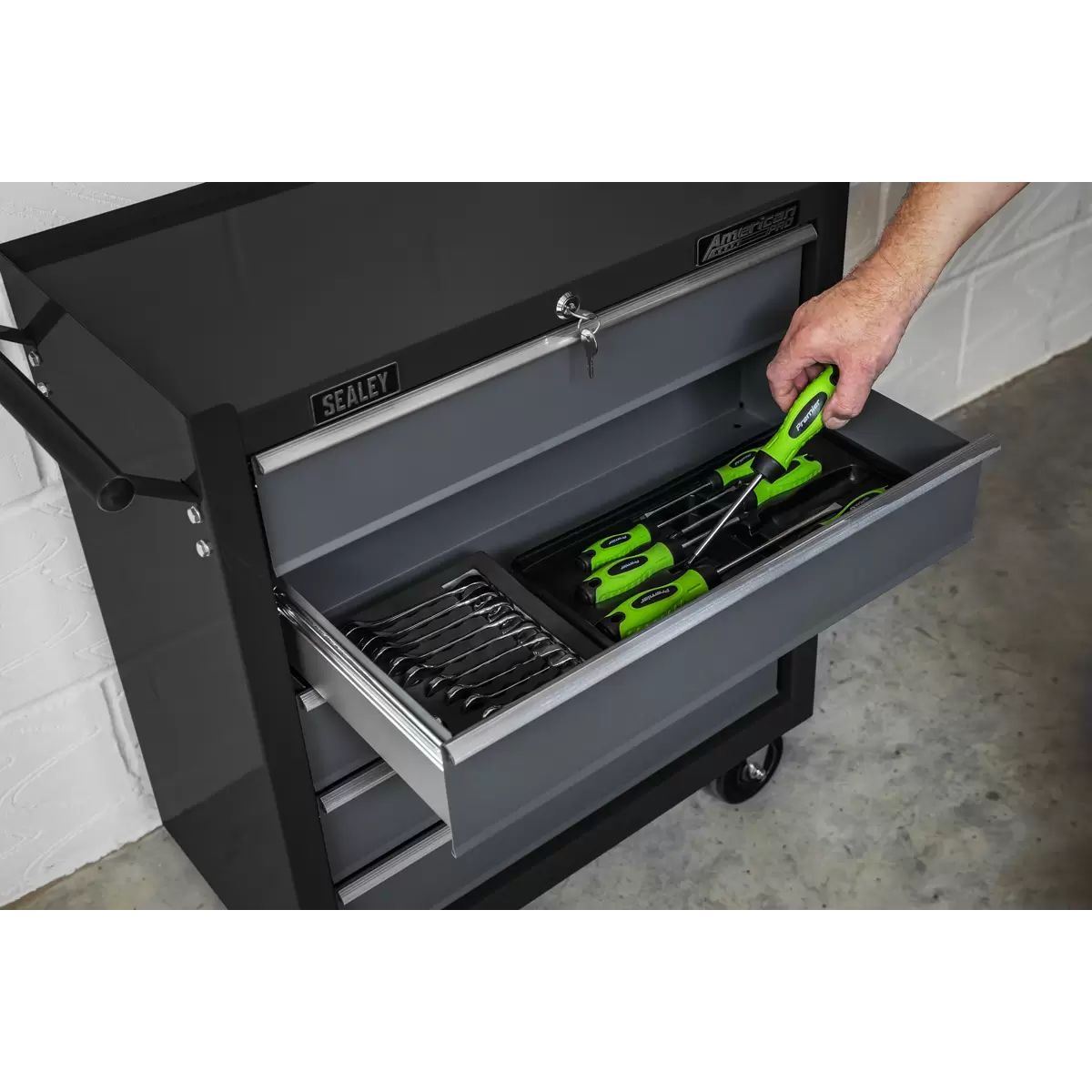 Sealey AP2505B Rollcab 5 Drawer with Ball Bearing Runners Black/Grey