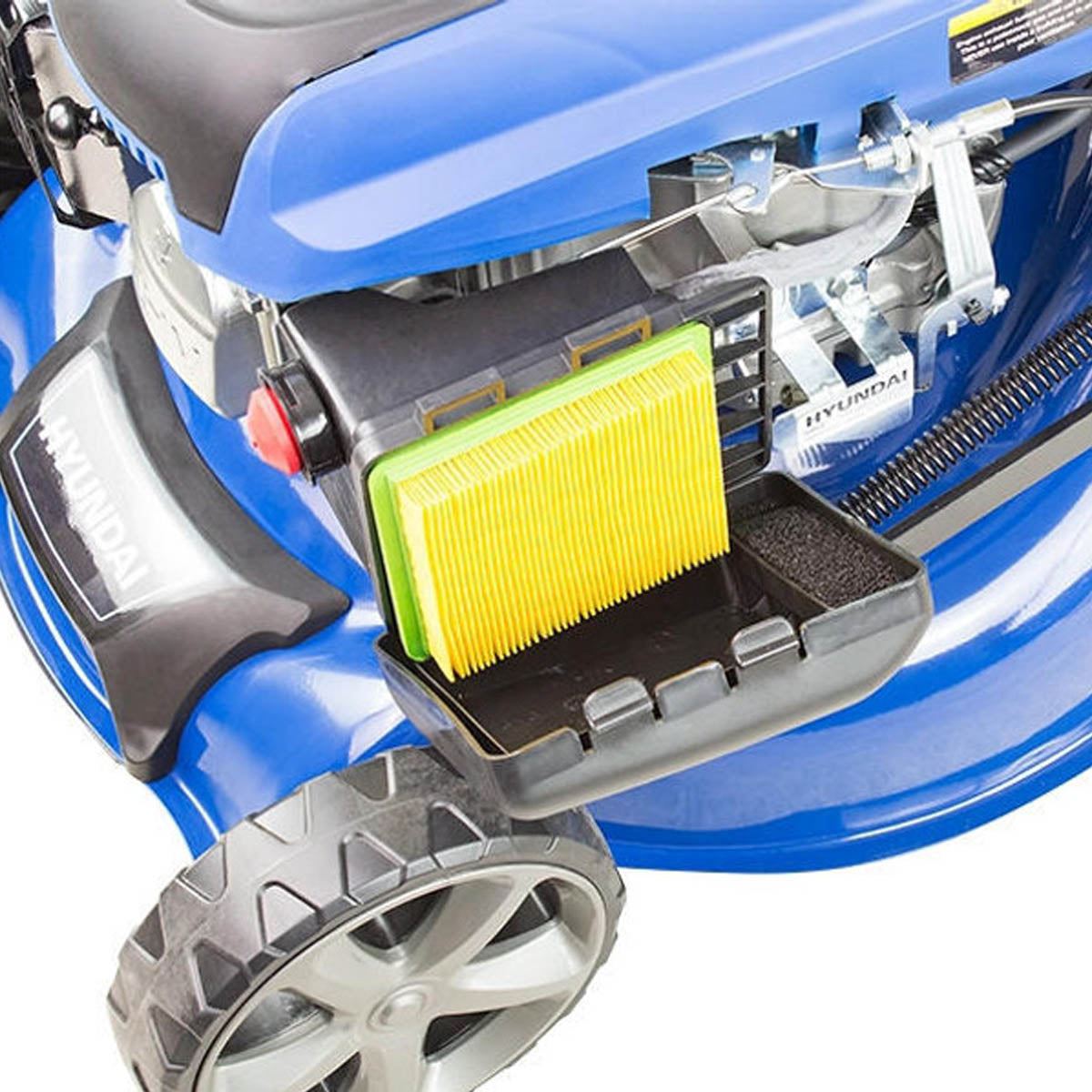 Hyundai HYM430SPER 43cm Electric-Start Self-Propelled Petrol Roller Lawnmower 139cc Engine & 25-75mm Cuts