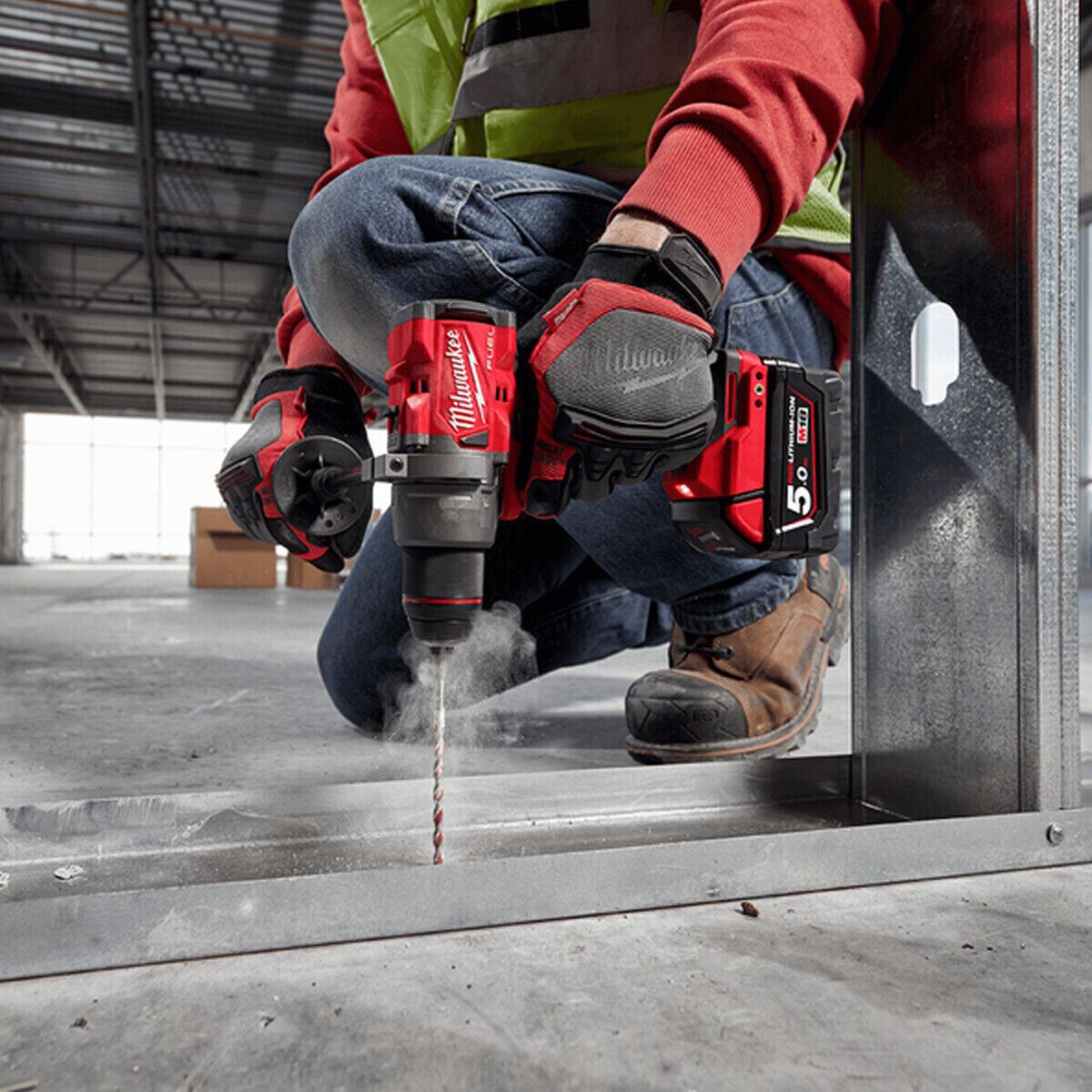 Milwaukee M18FPD3-0X 18V Fuel Brushless Combi Drill with 1 x 2.0Ah Battery Charger & Case