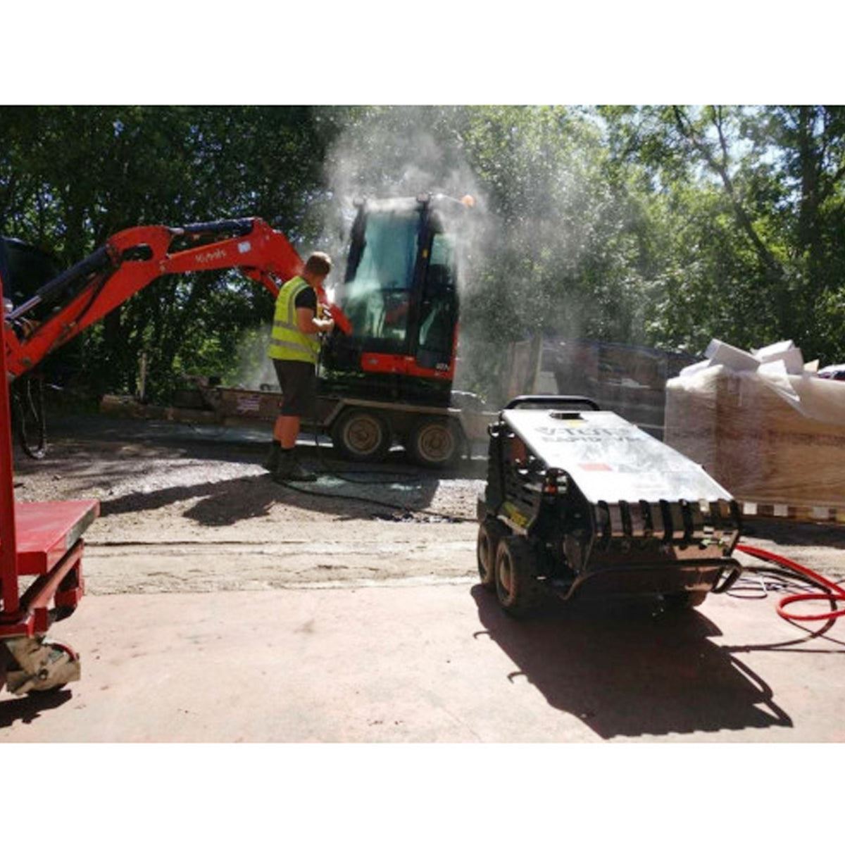 V-TUF RAPIDVSC240V Hot Water Stainless Pressure Washer 12L/min for High-Efficiency Cleaning Power