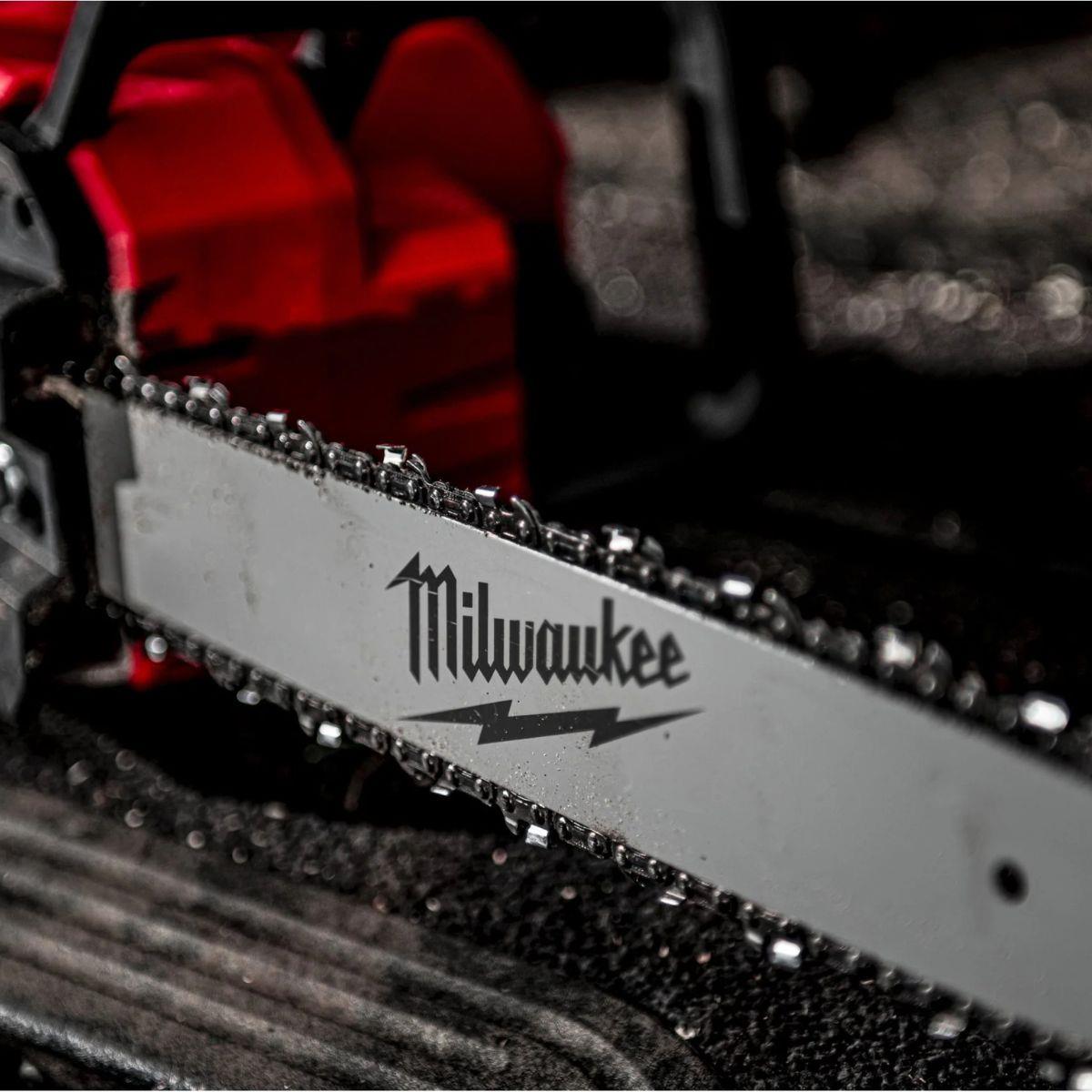 Milwaukee M18FCHS-122 18V FUEL Brushless 40cm Chainsaw with 2 x 12.0Ah Battery & Charger 4933499218