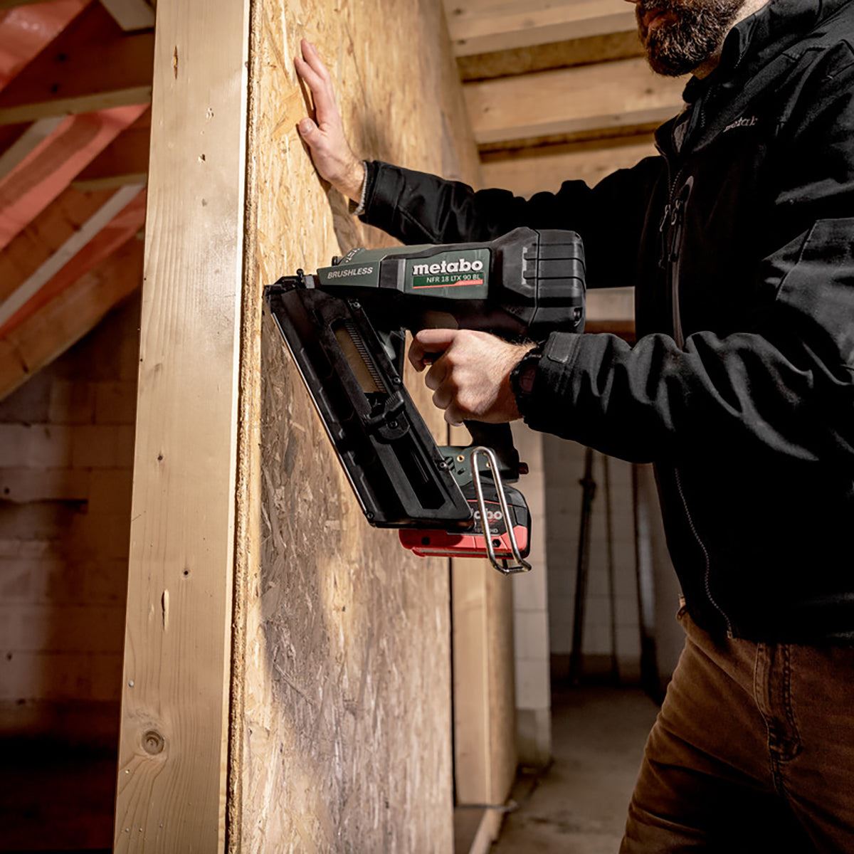 Metabo NFR 18 LTX 90 BL 18V Brushless First Fix Framing Nailer with 2 x 4.0Ah Battery, Charger in Metabox 612090800