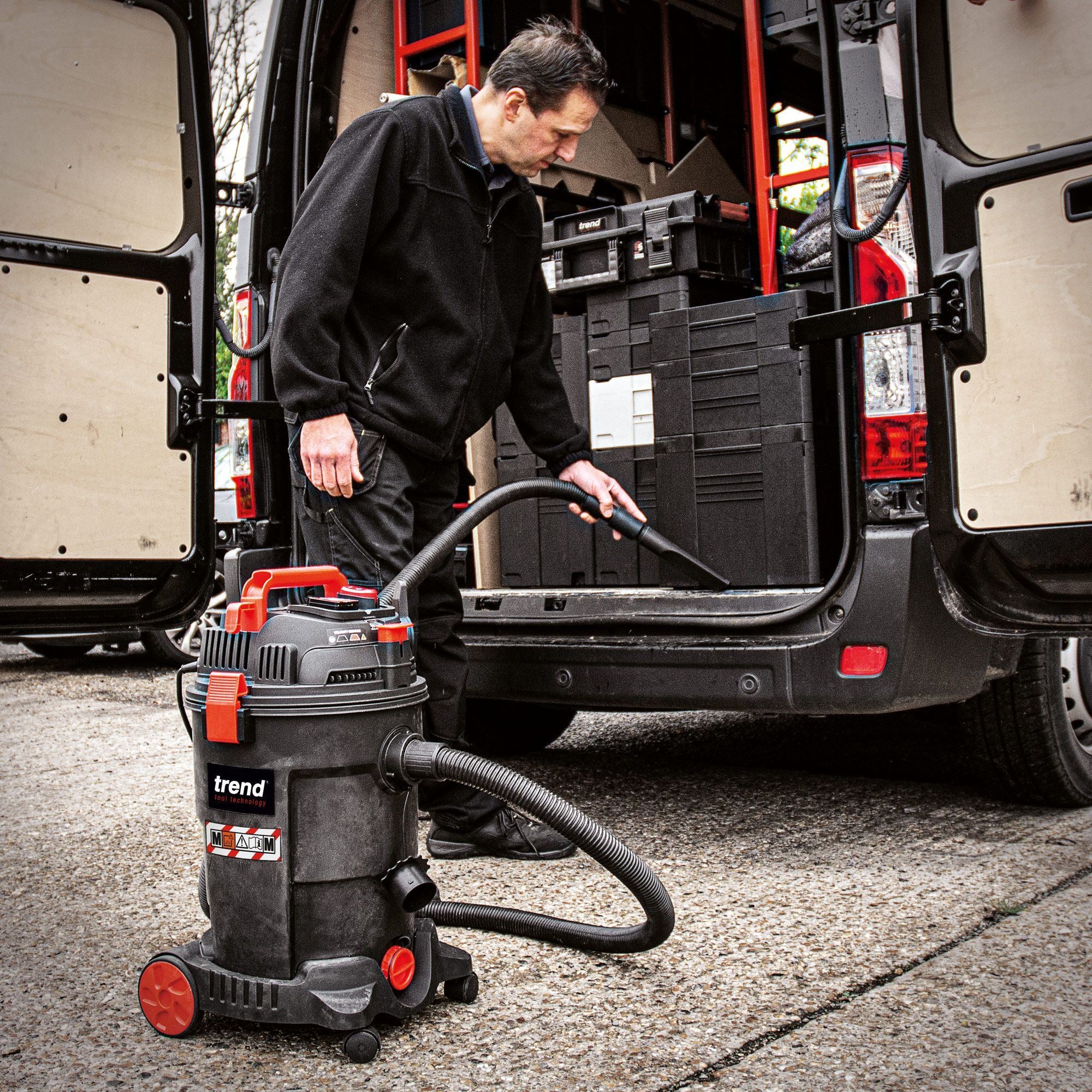 Trend T33A M Class Wet & Dry Vacuum 240V/1200W