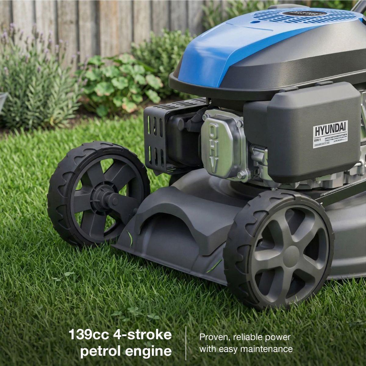 Hyundai HYM17150SPX 139cc 43cm Self-Propelled Petrol Lawnmower