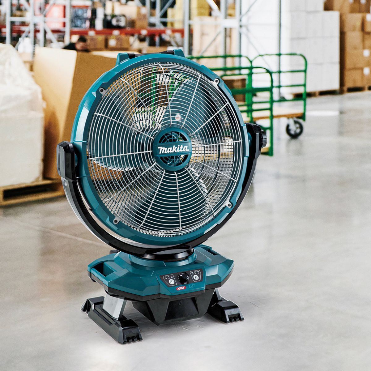 Makita CF003GZ 40Vmax XGT Cordless 450mm Portable Fan with 1 x 4.0Ah Battery & Charger
