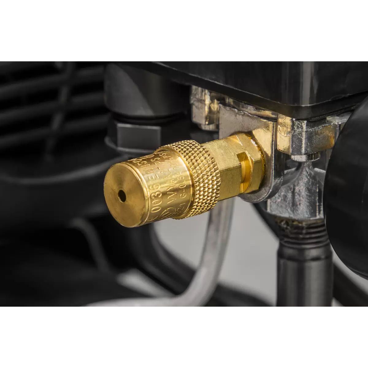 Sealey SAC2420A 24L Direct Drive Air Compressor 230V/13A