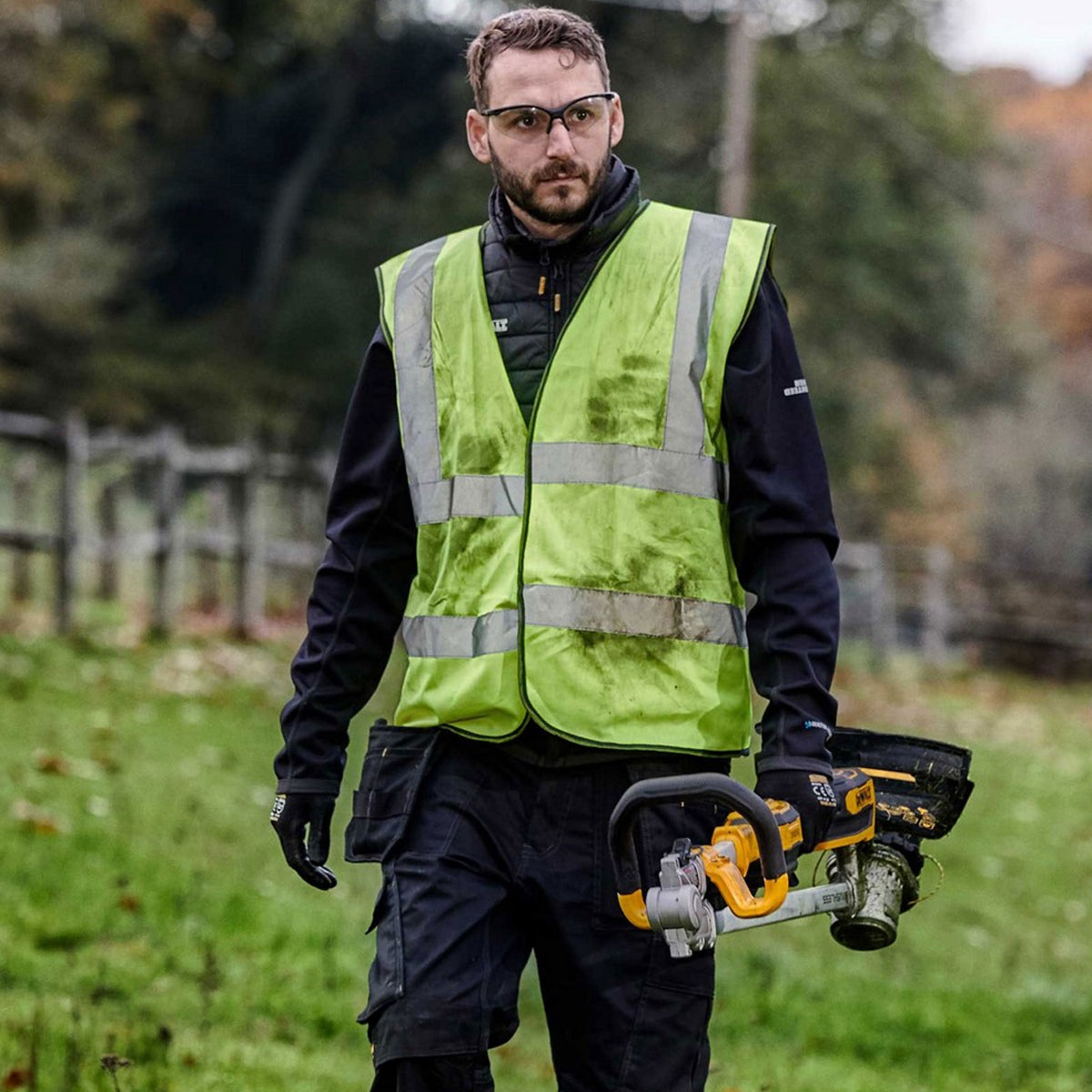 Dewalt DCMST561N 18V XR Brushless String Trimmer with 1 x 4.0Ah Battery & Charger