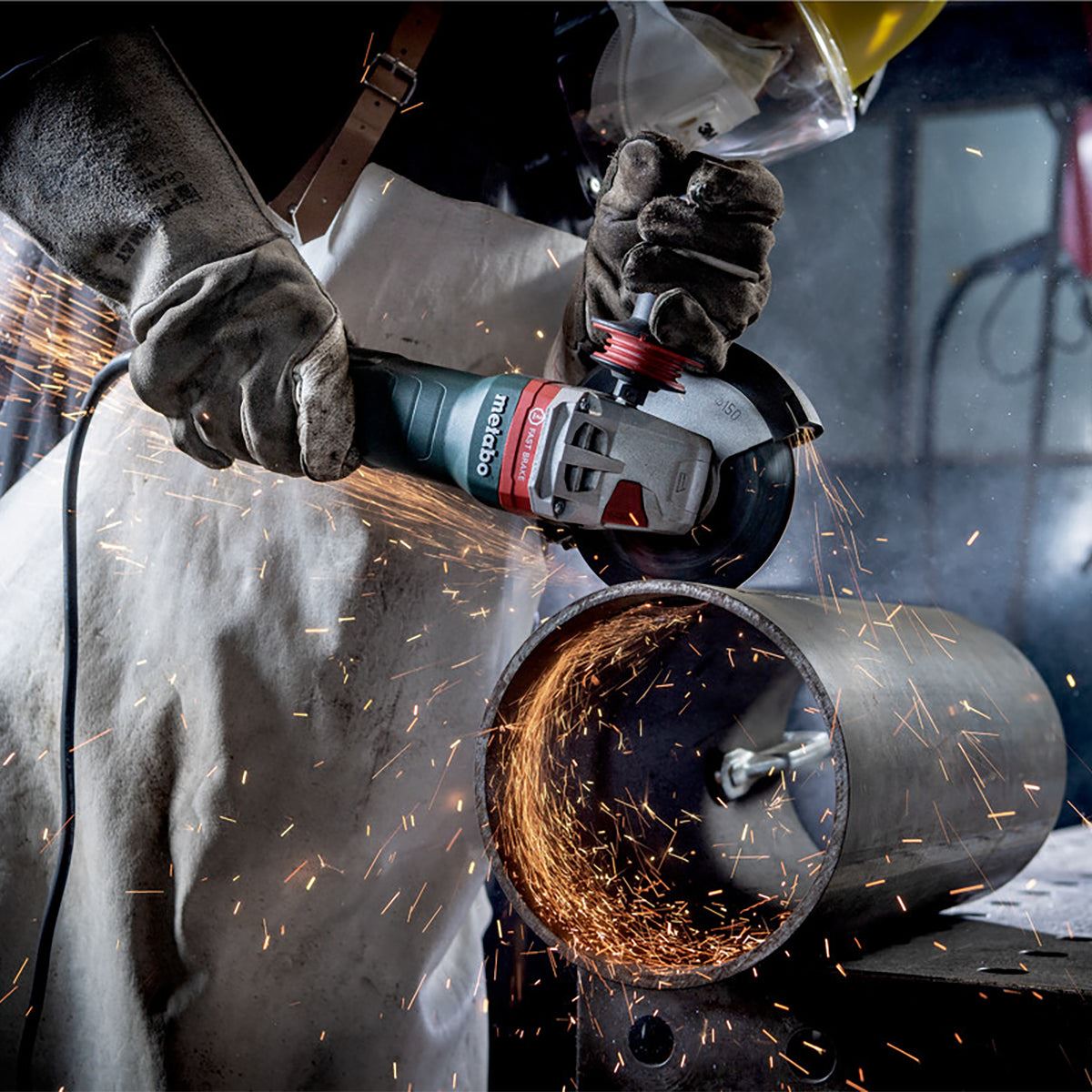 Metabo WEPBA 19-125 Q DS 125mm M-Brush Angle Grinder 110V/1600W 613114390