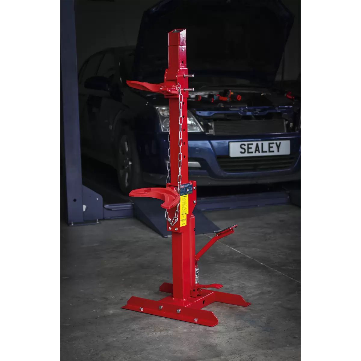 Sealey RE2311 2000kg Hydraulic Coil Spring Compressing Station with Gauge