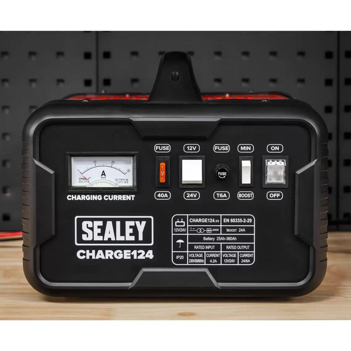 Sealey CHARGE124 28A 12/24V Battery Charger