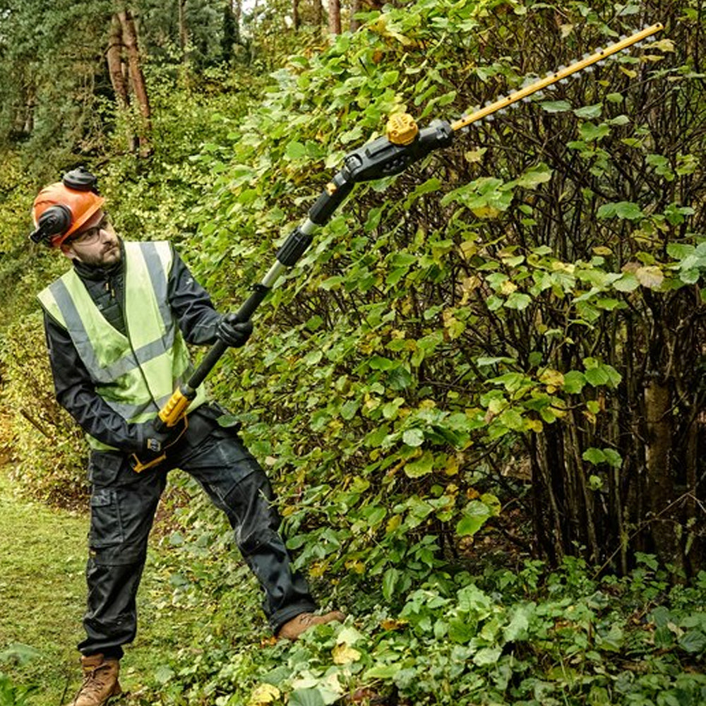 Dewalt DCMPH566N-XJ XR 18V 55cm Pole Hedge Trimmer Body Only