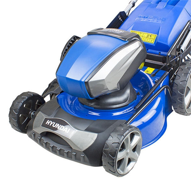 Hyundai HYM80Li460SP 80V Cordless Self Propelled Lawnmower 45cm 2 x Batteries & Charger