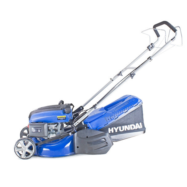 Hyundai HYM430SPR 43cm Self-Propelled Petrol Roller Lawnmower, 25-75mm Cuts & Rear Discharge