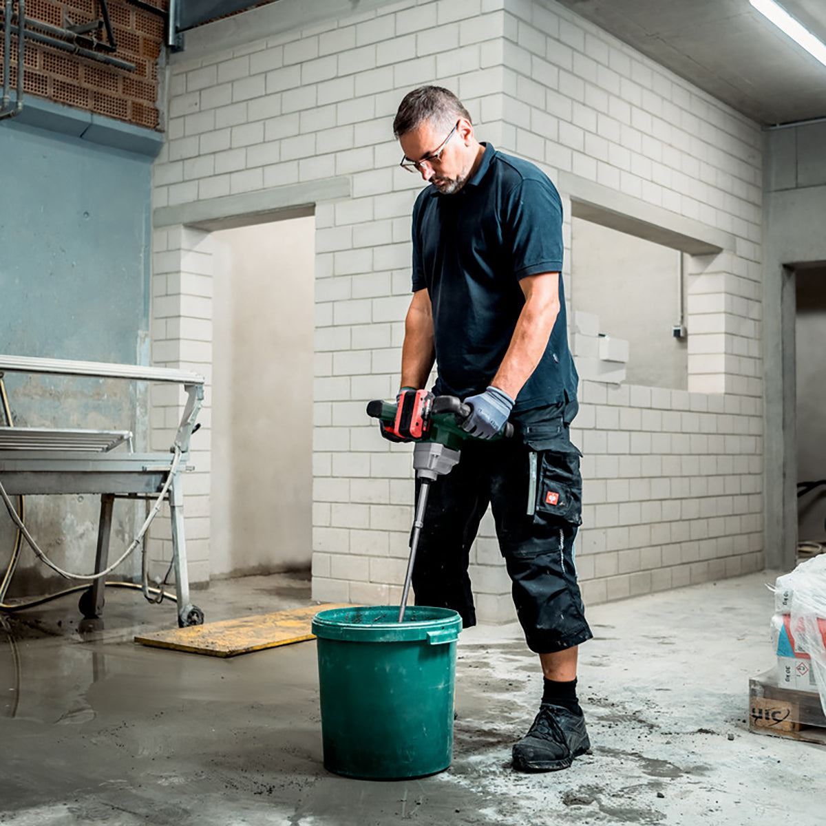 Metabo RW 18 LTX BL 120 18V Brushless 120mm Stirrer with 1 x 8.0Ah Battery & Charger