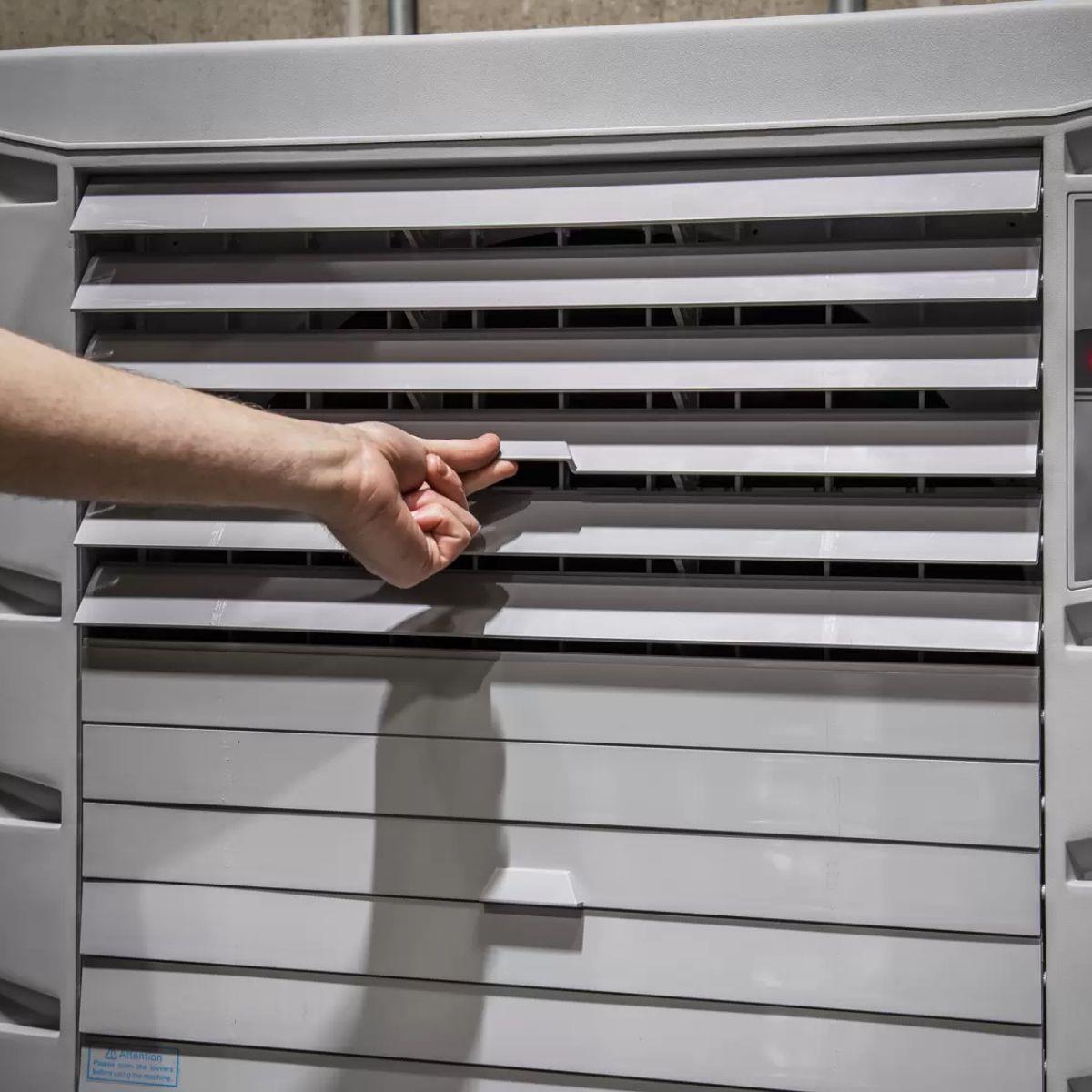 Sealey SAC125 Commercial Portable Air Cooler 230V/250W