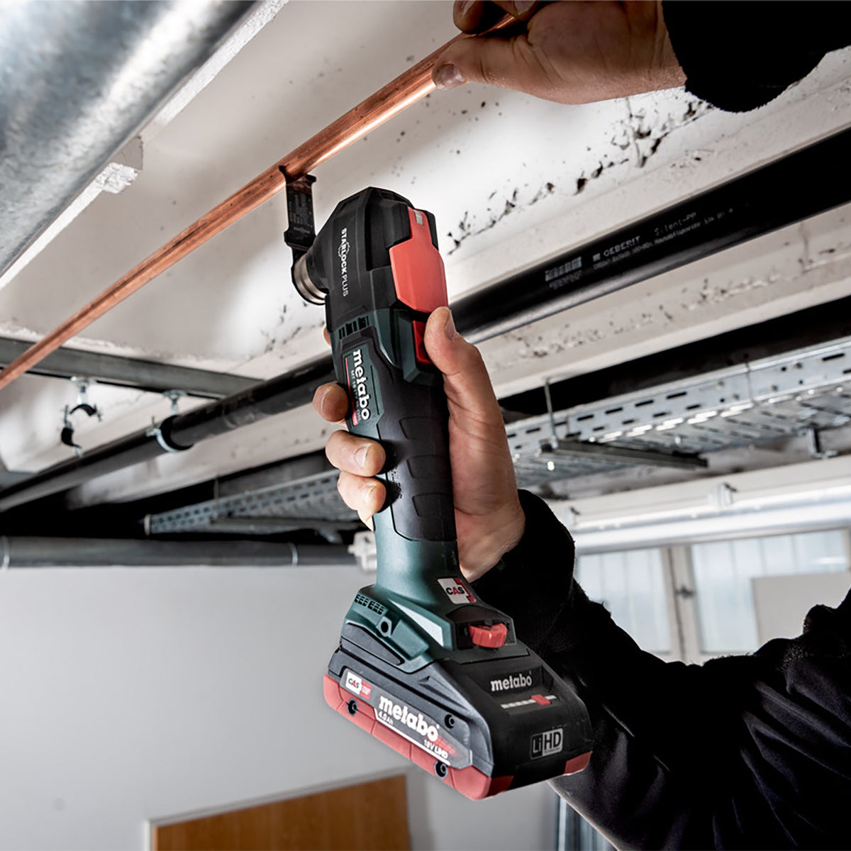 Metabo MT 18 LTX BL QSL 18V Brushless Multi Tool with 1 x 5.2Ah Battery Charger & Metabox