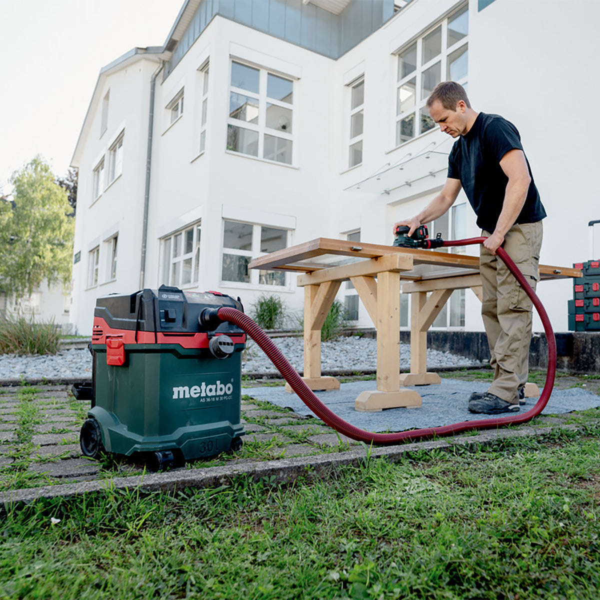 Metabo AS 36-18 M 30 PC-CC 18V M-Class Vacuum Cleaner with 1 x 5.2Ah Battery & Charger