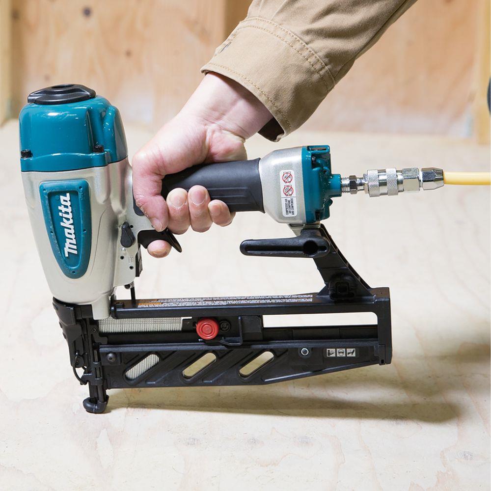 Makita AF601 16Ga Brad Nailer 25 - 64 mm