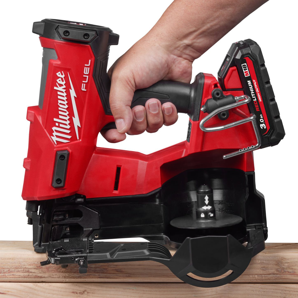 Milwaukee M18FRCN45-0X 18V FUEL Brushless Roofing Coil Nailer Body Only in HD Box 4933498168