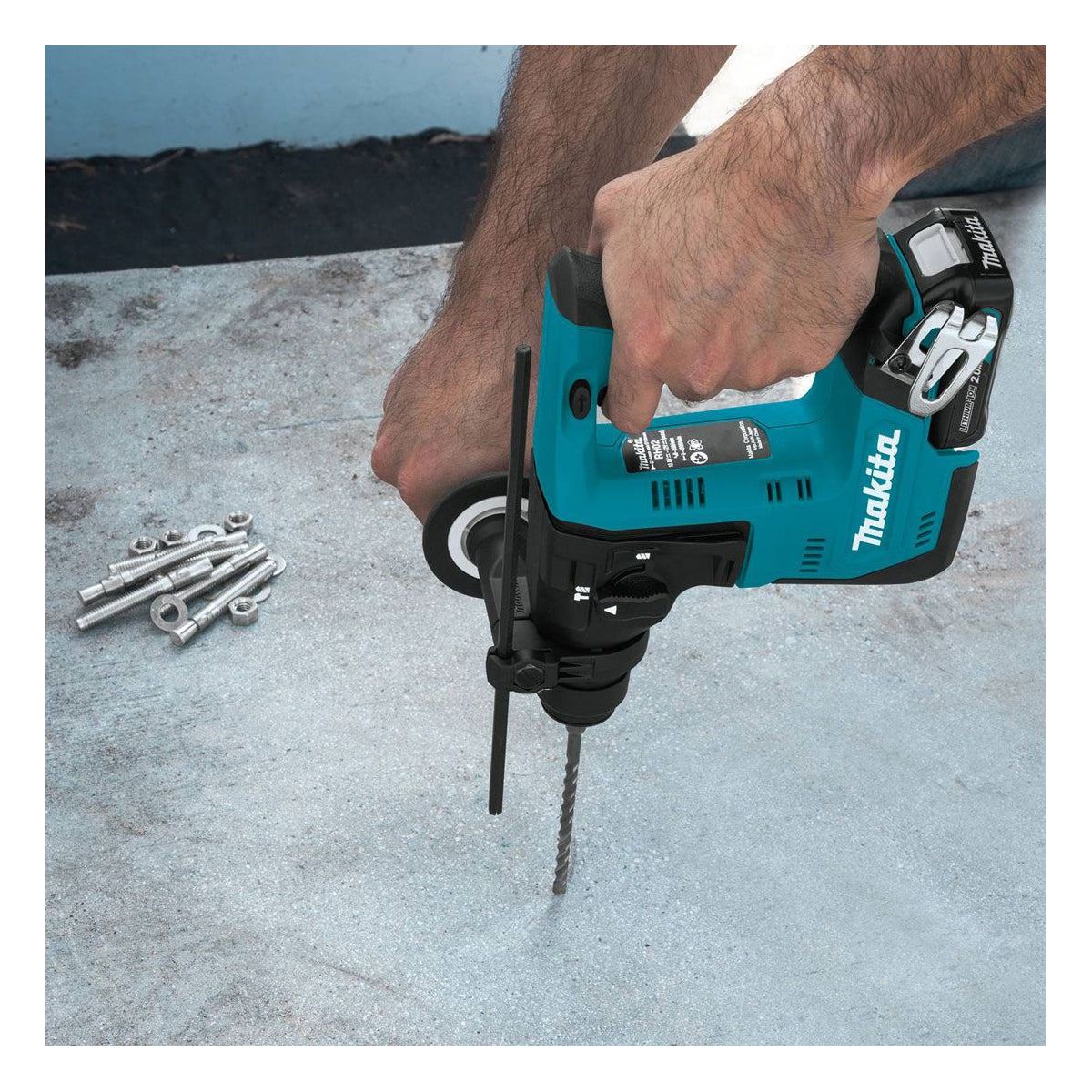 Makita HR140DWMJ 12V max CXT SDS-PLUS Rotary Hammer With 2 x 4.0Ah Batteries, Charger & Case