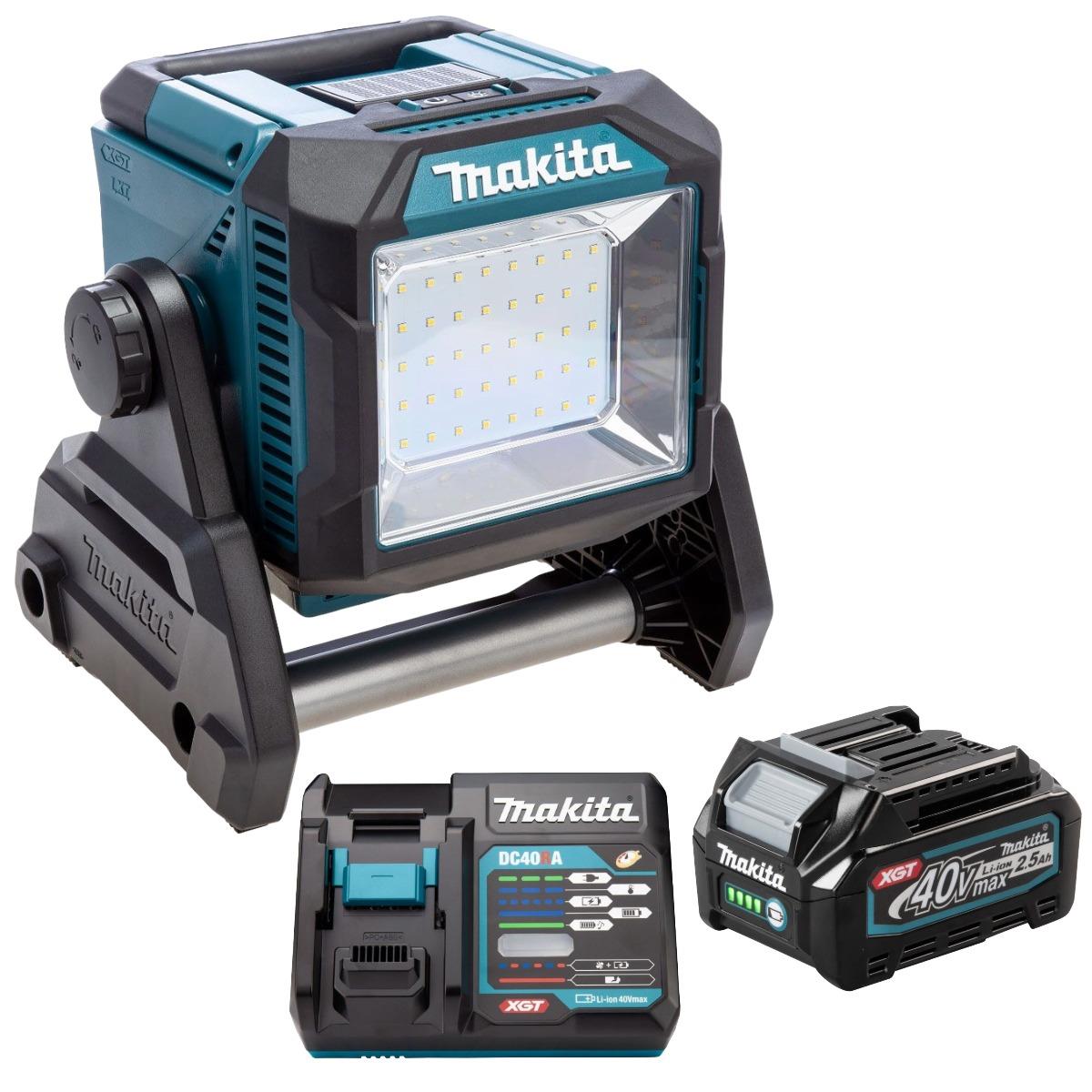 Makita ML005GX 40VMax XGT Worklight with 1 x 2.5Ah Battery & Charger