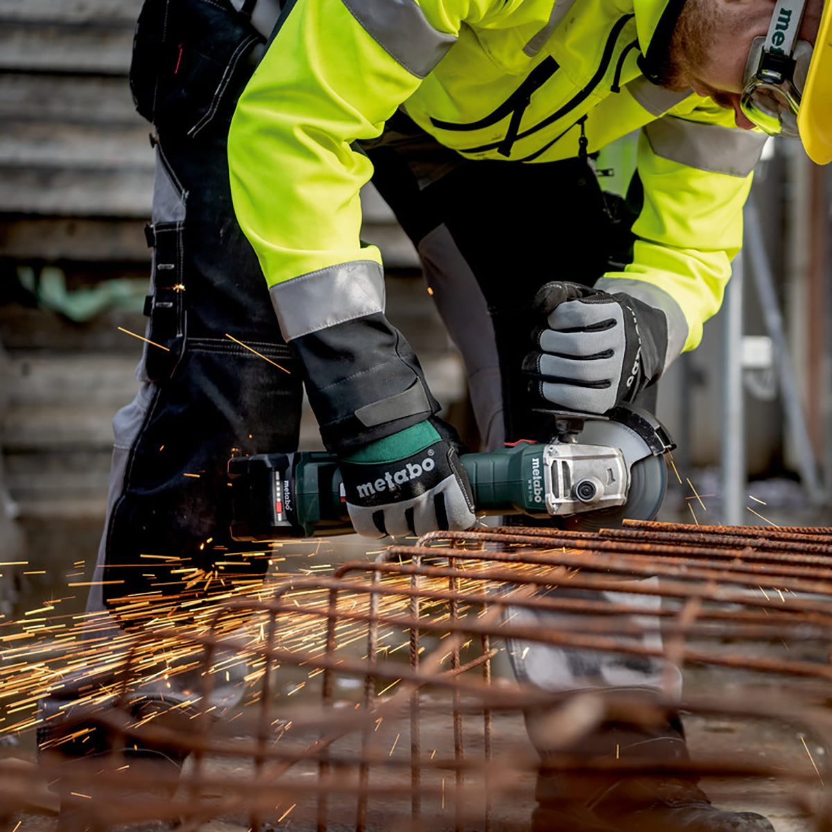 Metabo W 18 7-125 18V 125mm Angle Grinder with 1 x 5.2Ah Battery Charger & Bag