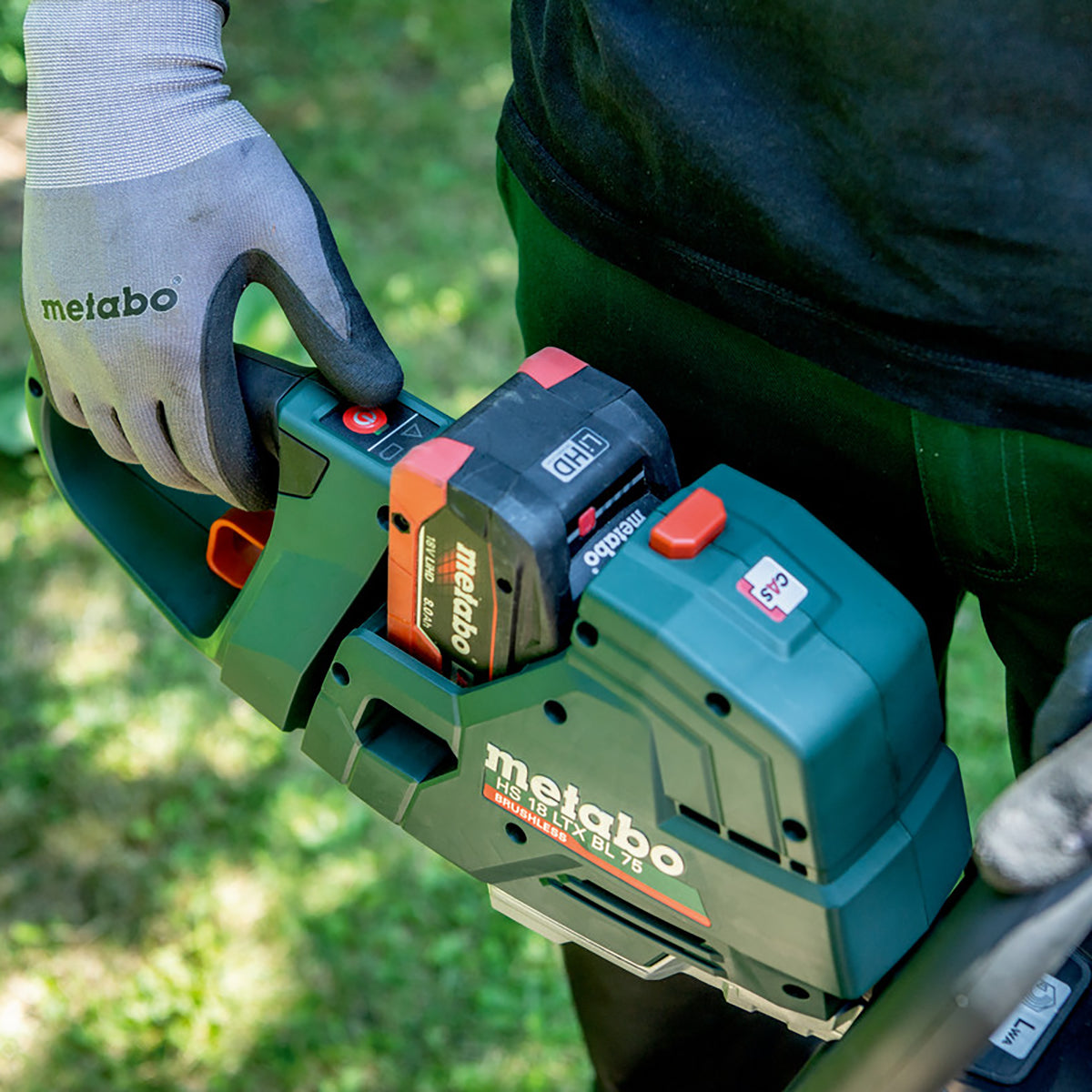 Metabo HS 18 LTX BL 55 18V Brushless 55cm Hedge Trimmer with 1 x 4.0Ah Battery & Charger