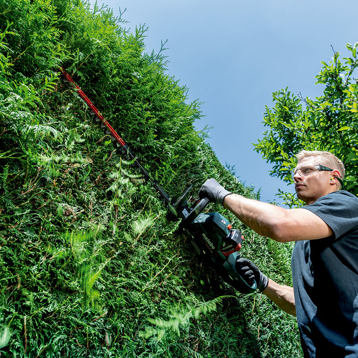 Metabo HS 18 LTX BL 75 18V Brushless 75cm Hedge Trimmer Body Only 601724850