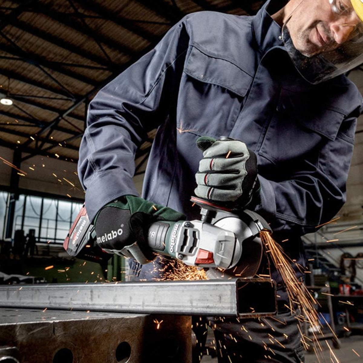 Metabo WB 18 LT BL 11-125 Quick 18V Brushless 125mm Angle Grinder Body Only with Case 613054840