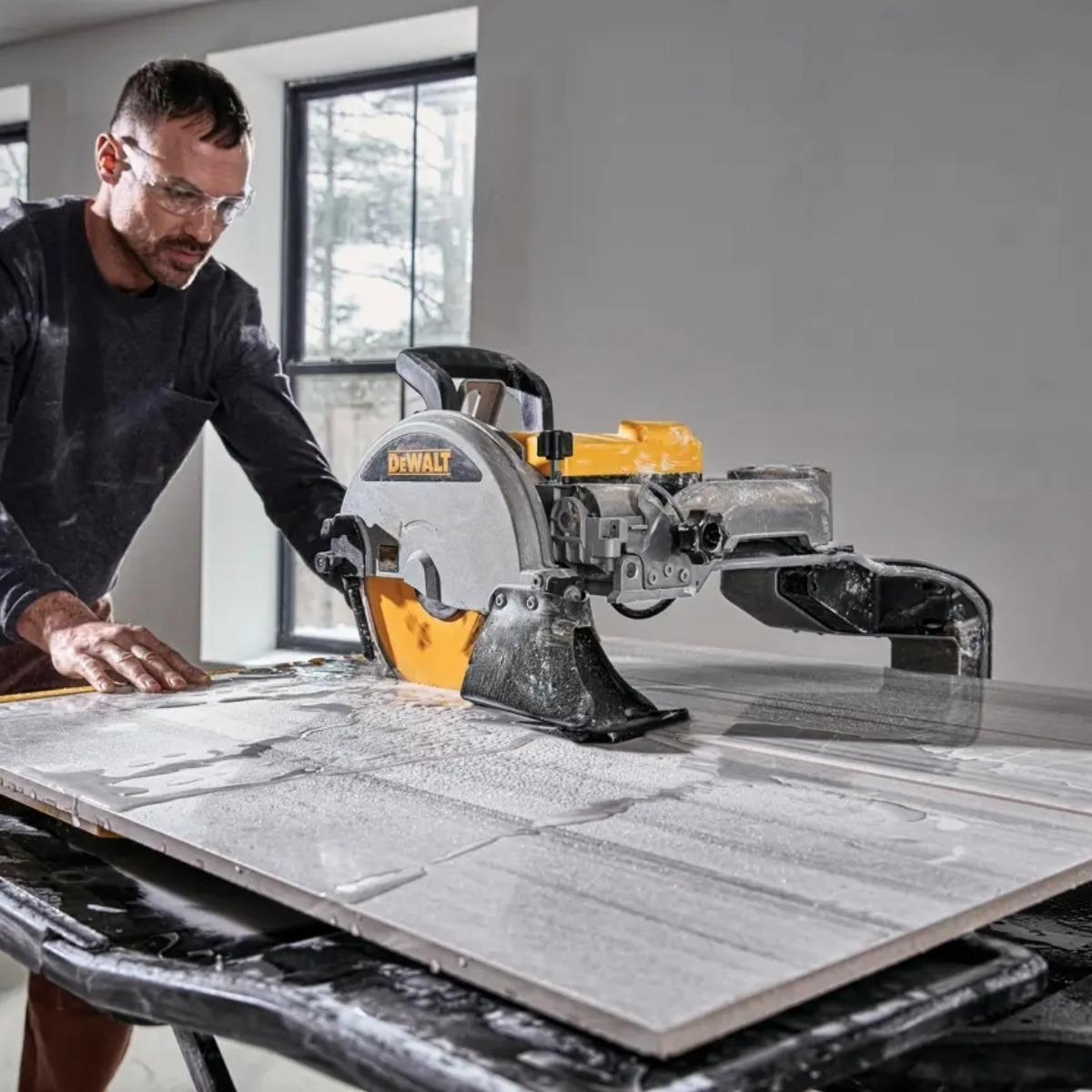 Dewalt D36000-LX 940mm Wet Tile Saw 110V/1500W