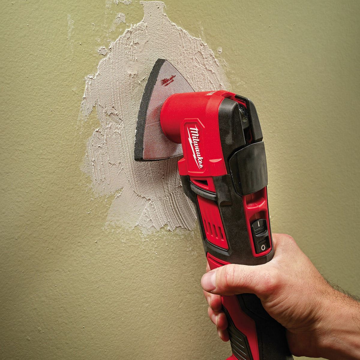 Milwaukee M18BMT-0 M18 18V Compact Multi Tool Body with 8 Piece Accessories Set