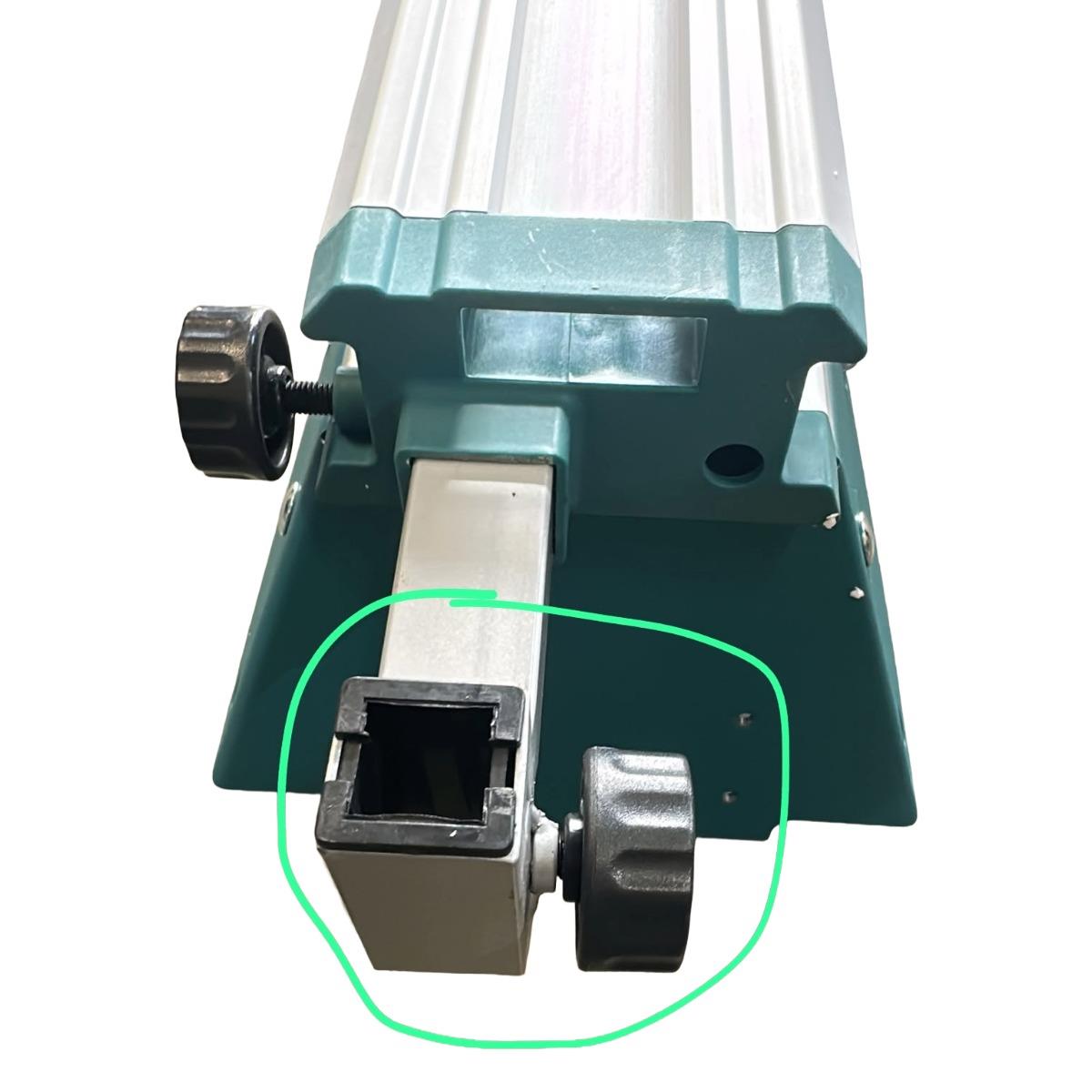 Makita DEBWST06 Adjustable Wheeled Extendable Folding Mitre Saw Stand Item Condition Damaged Box