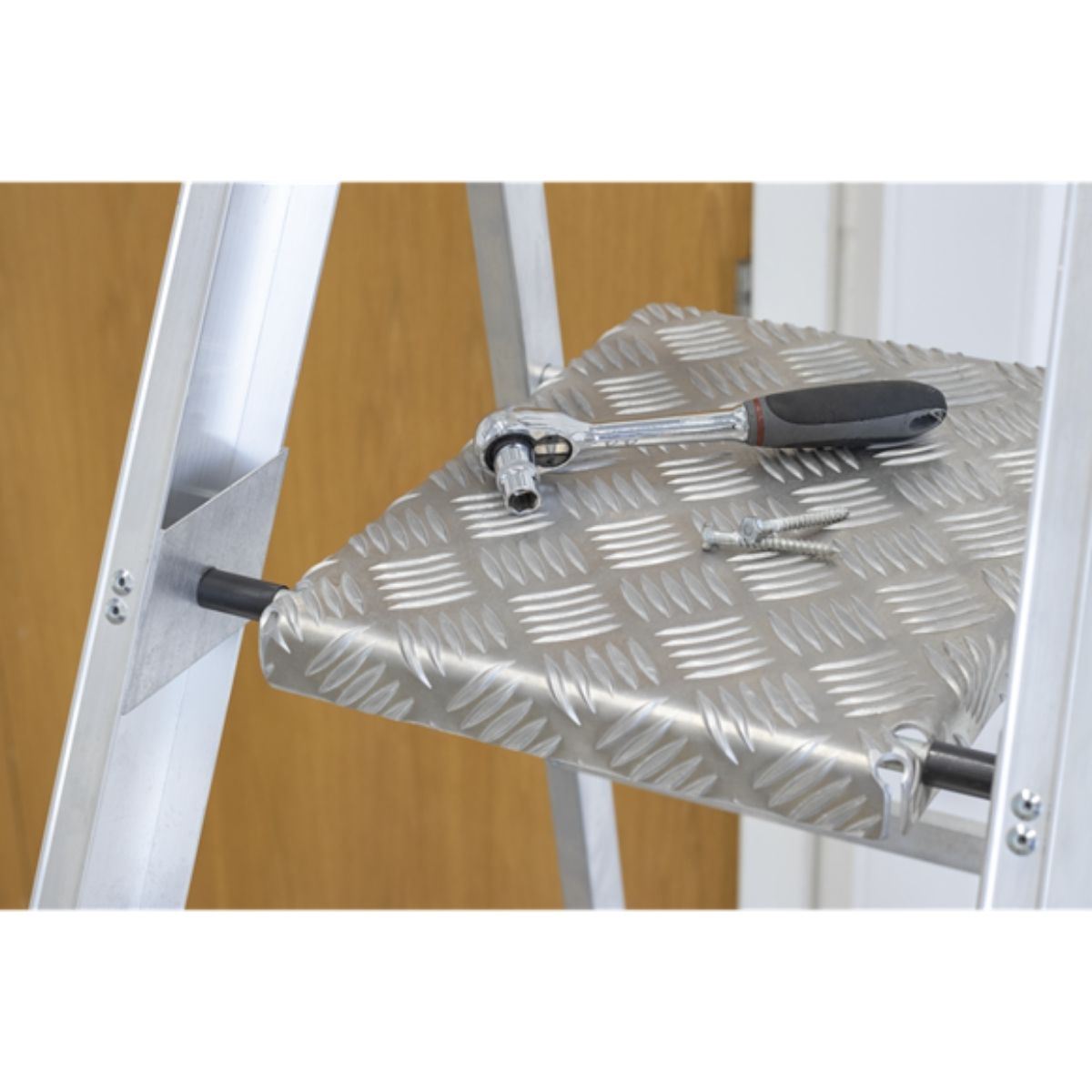 Sealey AXL6 Industrial Aluminium Step Ladder 6-Tread