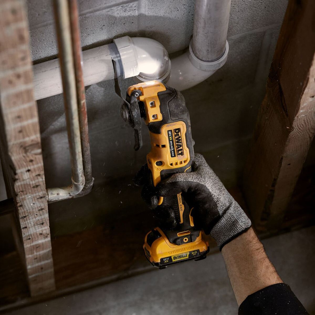 Dewalt DCS353NT 12V XR Brushless Oscillating Multi-Tool Body with Accessories & Case