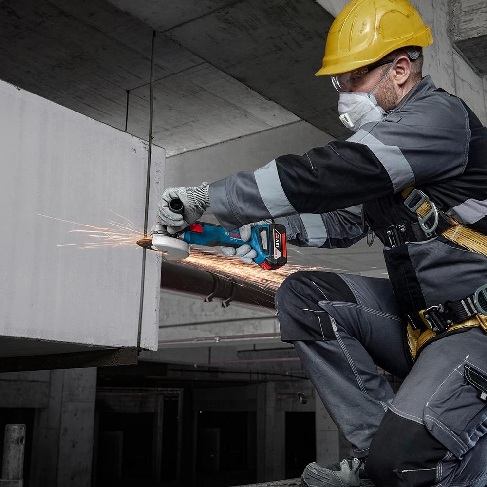 Bosch PRO GWS 18V-8 115mm Brushless Angle Grinder Body Only 06019N9004 - SPL