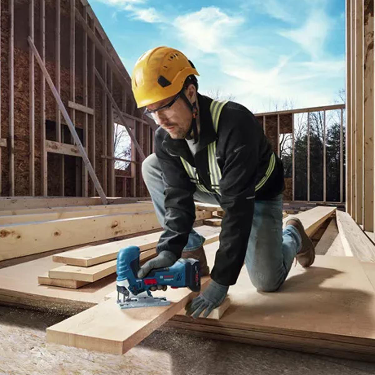 Bosch GST 18V-125 S 18V Brushless Jigsaw with 1 x 4.0Ah Battery & Charger