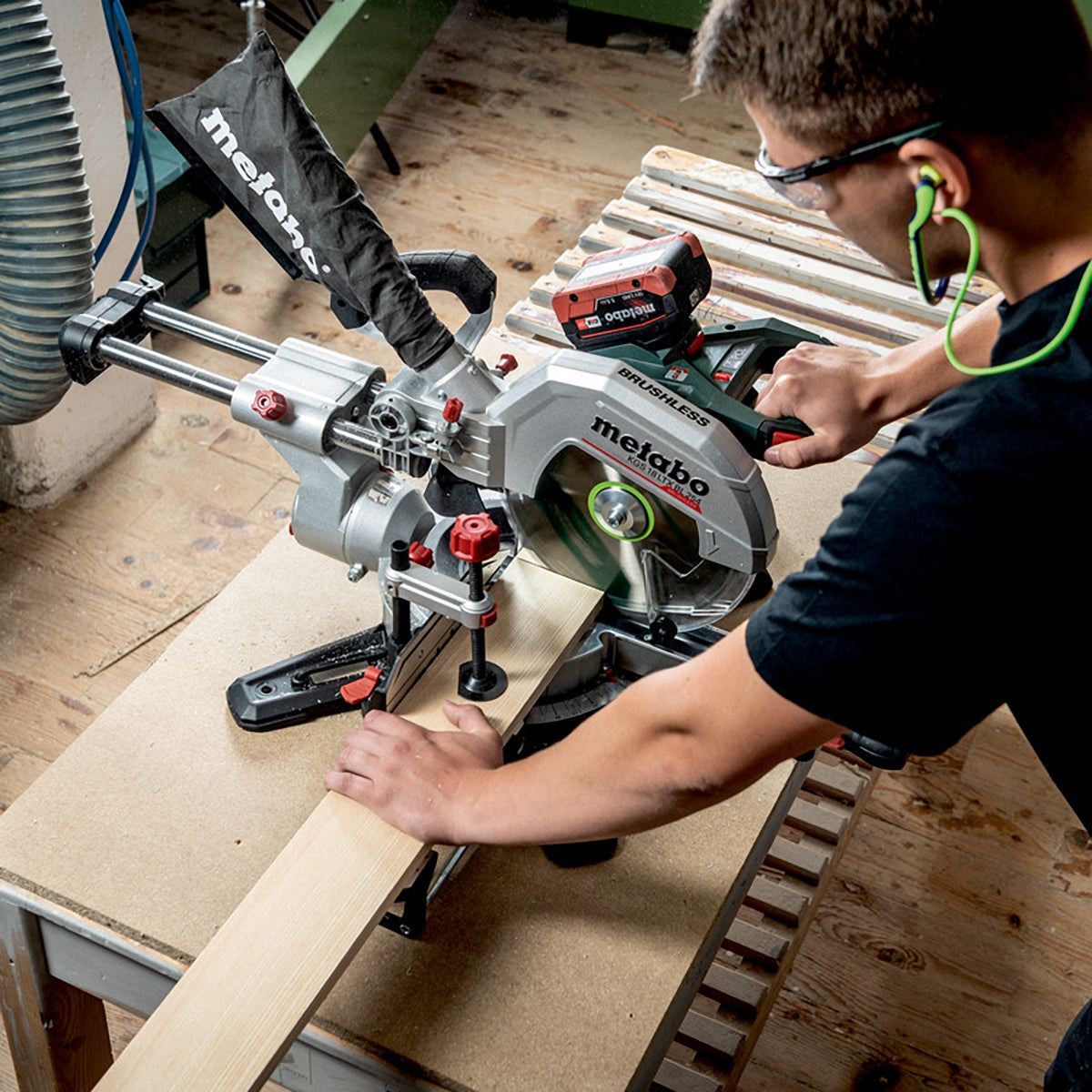 Metabo KGS 18 LTX BL 254 18V Brushless Sliding Mitre Saw with 1 x 8.0Ah Battery & Charger