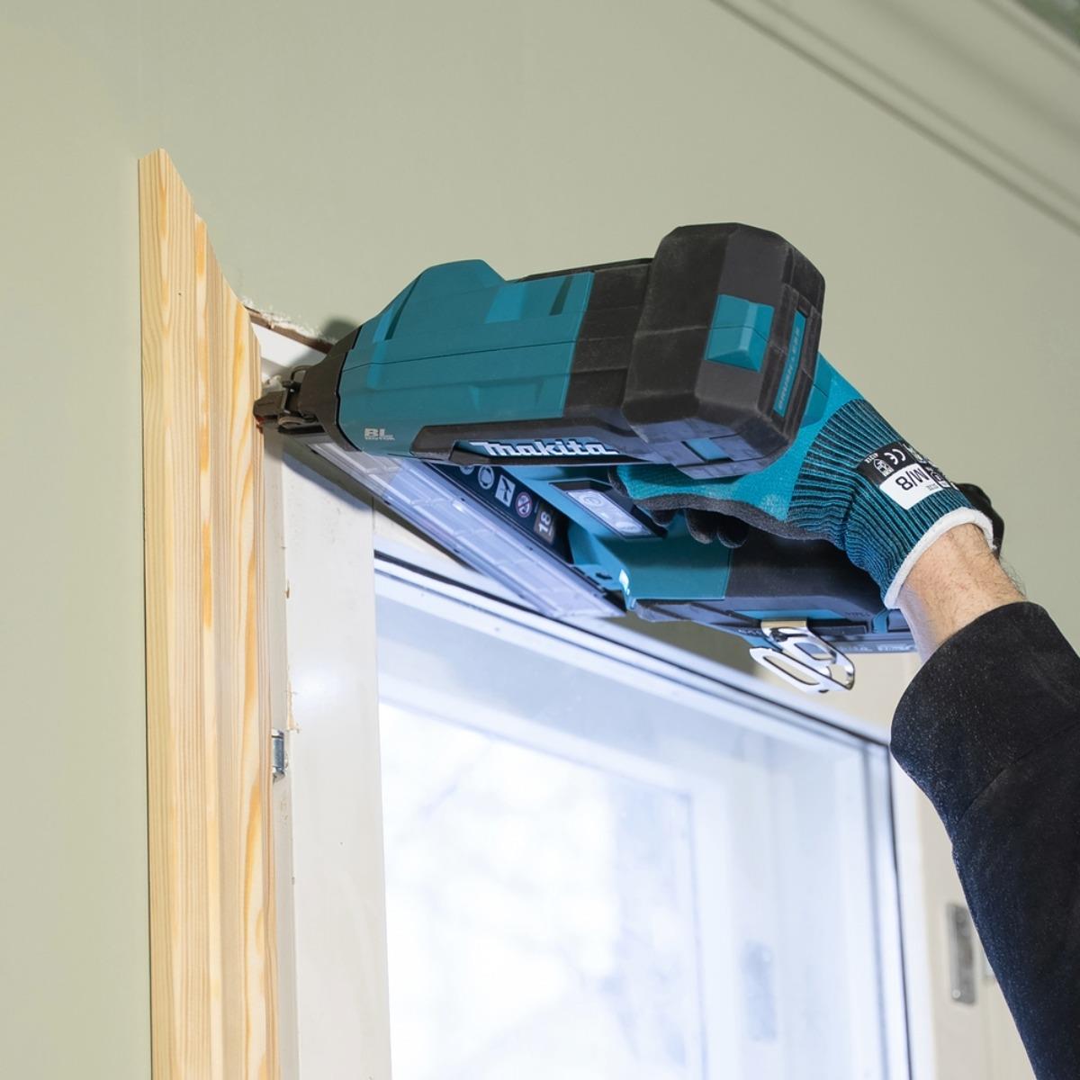 Makita DBN501ZJ 18V Brushless 18G Brad Nailer Body Only with Case
